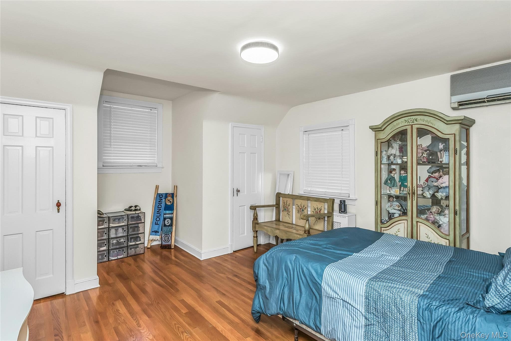 214-04 33rd Avenue thumbnail 21