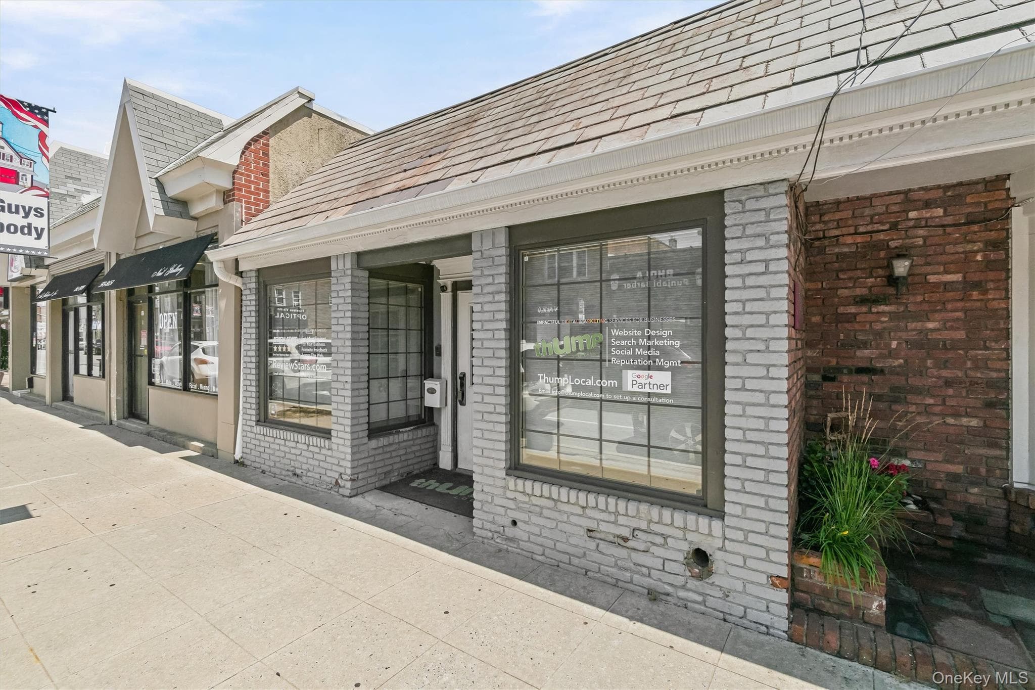 95 Rockaway Avenue thumbnail 5