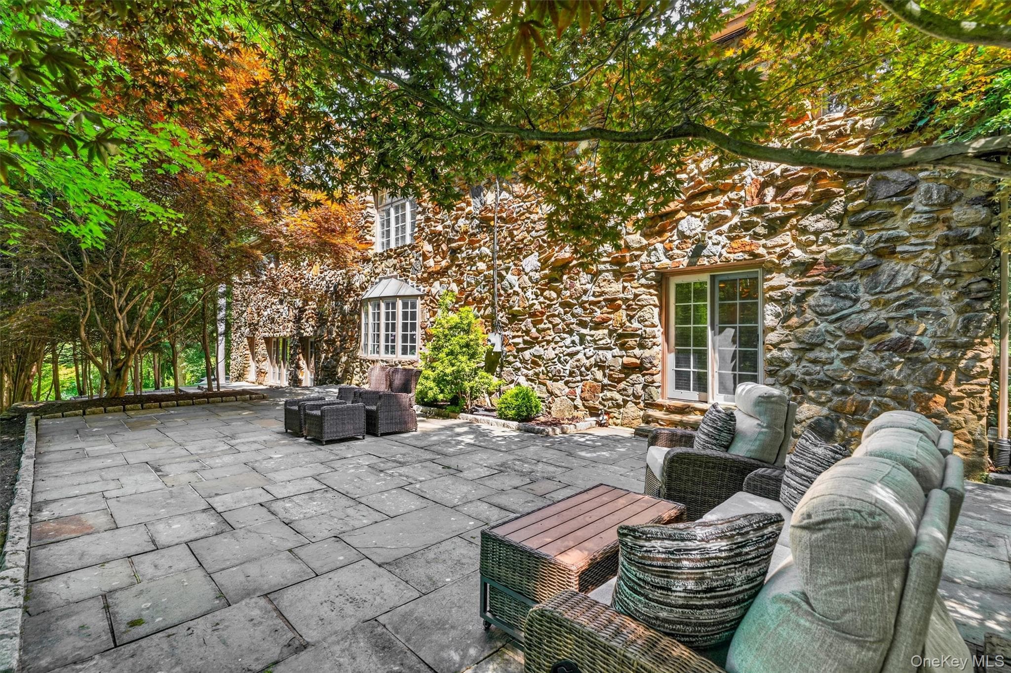 295 Salem Road thumbnail 32