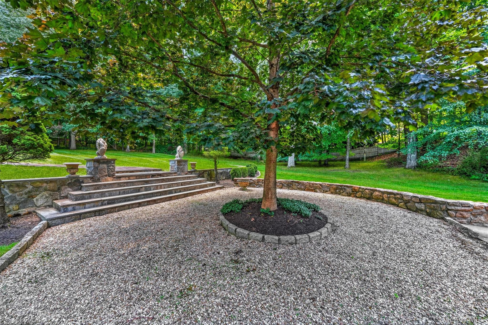 295 Salem Road thumbnail 40