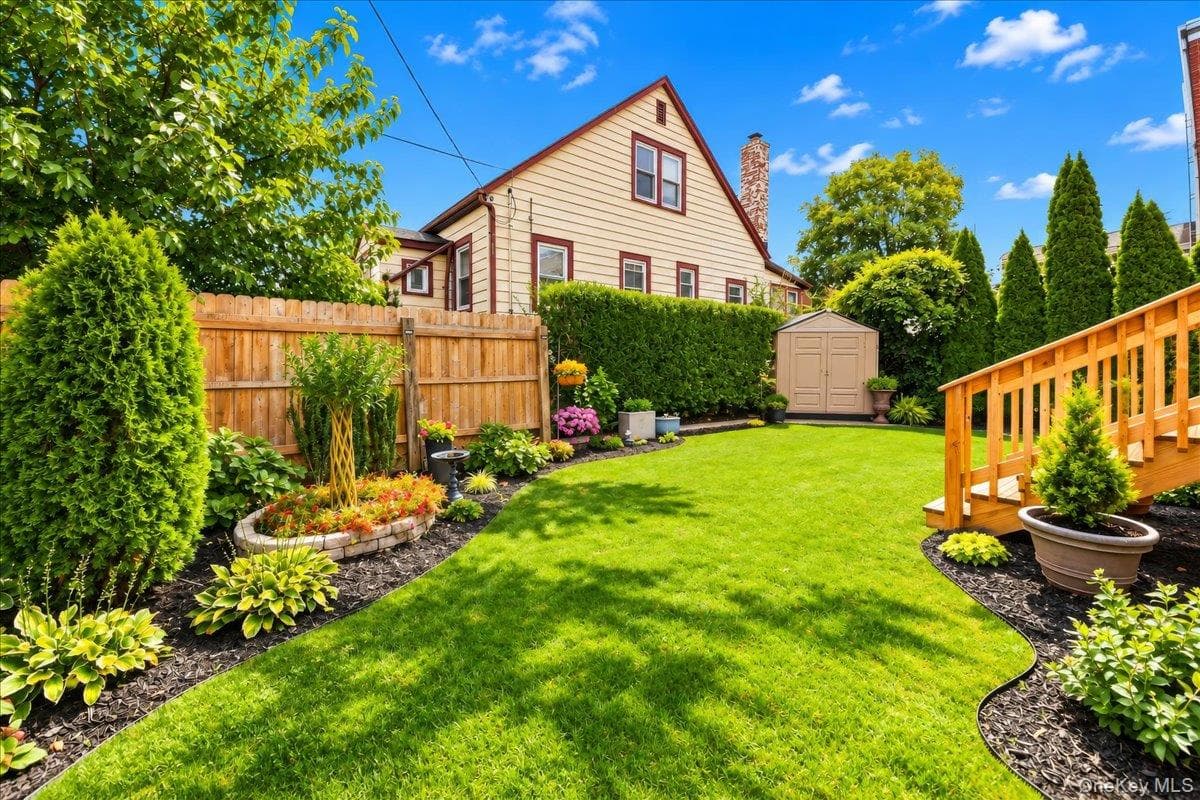 2653 Harding Avenue thumbnail 25