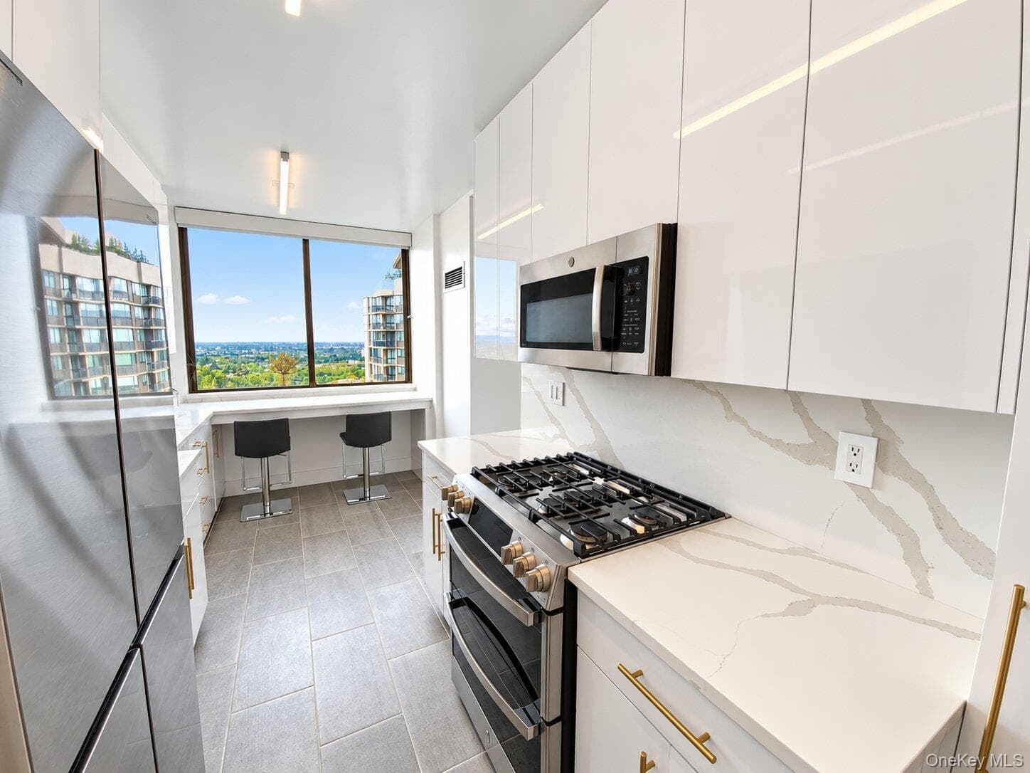 27110 Grand Central Parkway Unit: 31N thumbnail 14