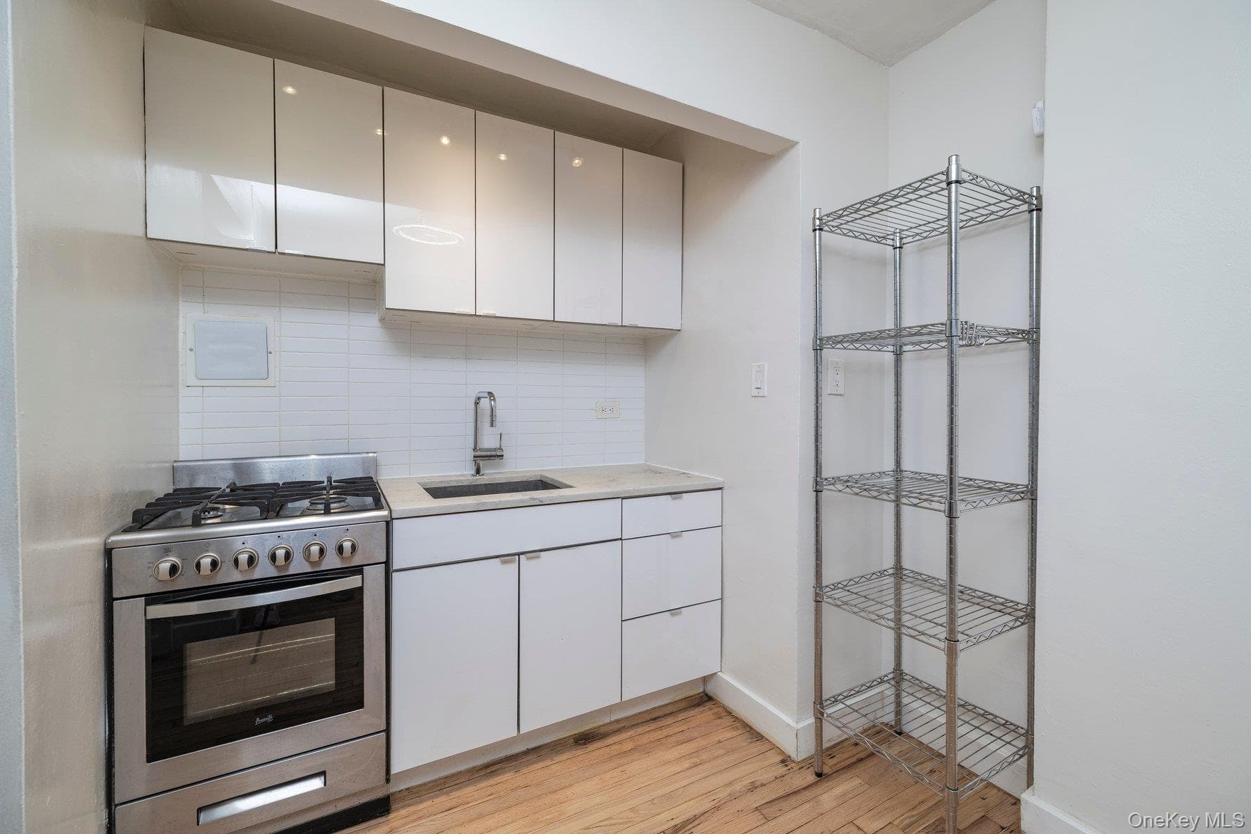 4601 39th Avenue Unit: 311 thumbnail 3