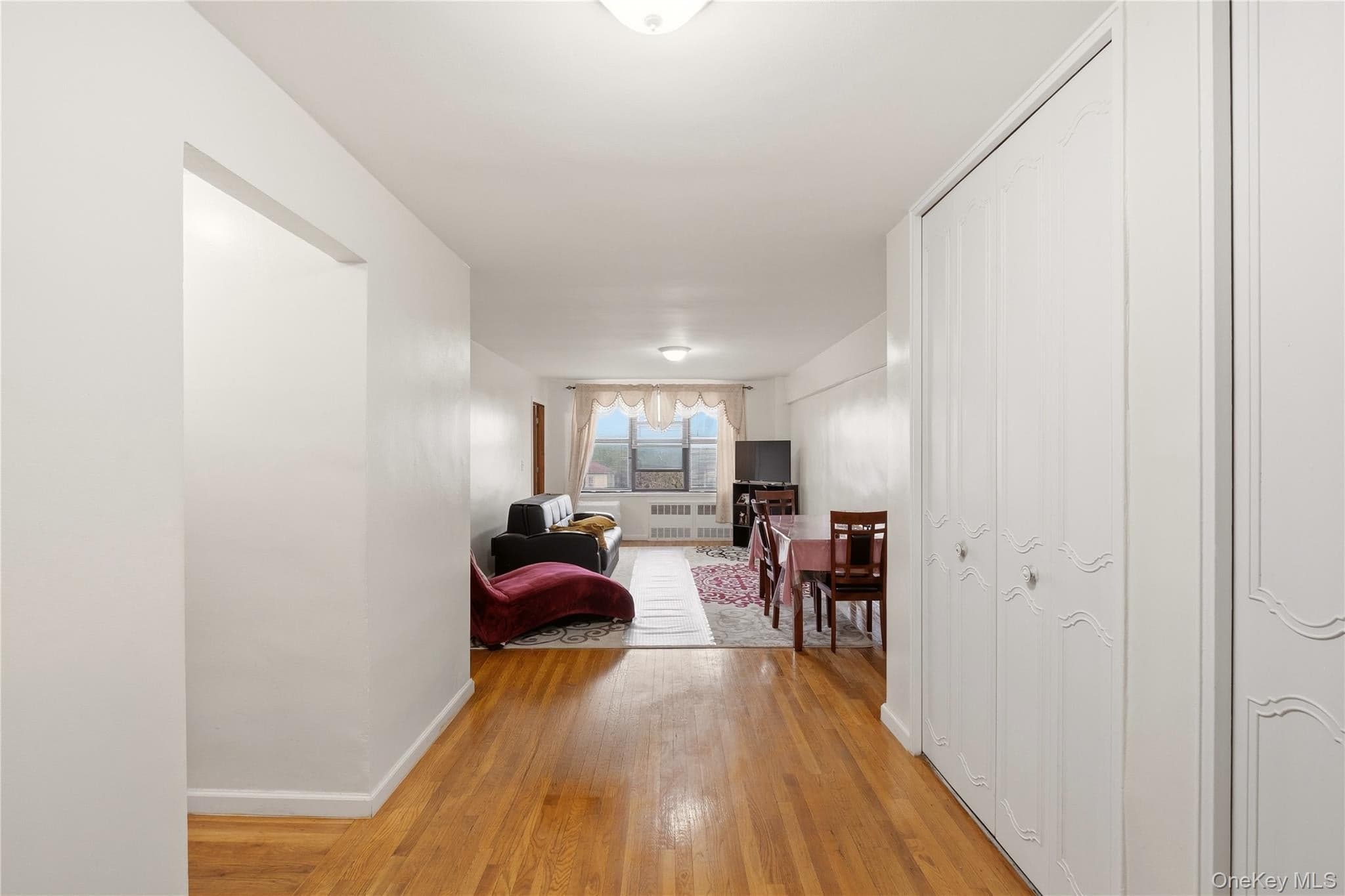 1165 E 54th Street Unit: 4G thumbnail 4
