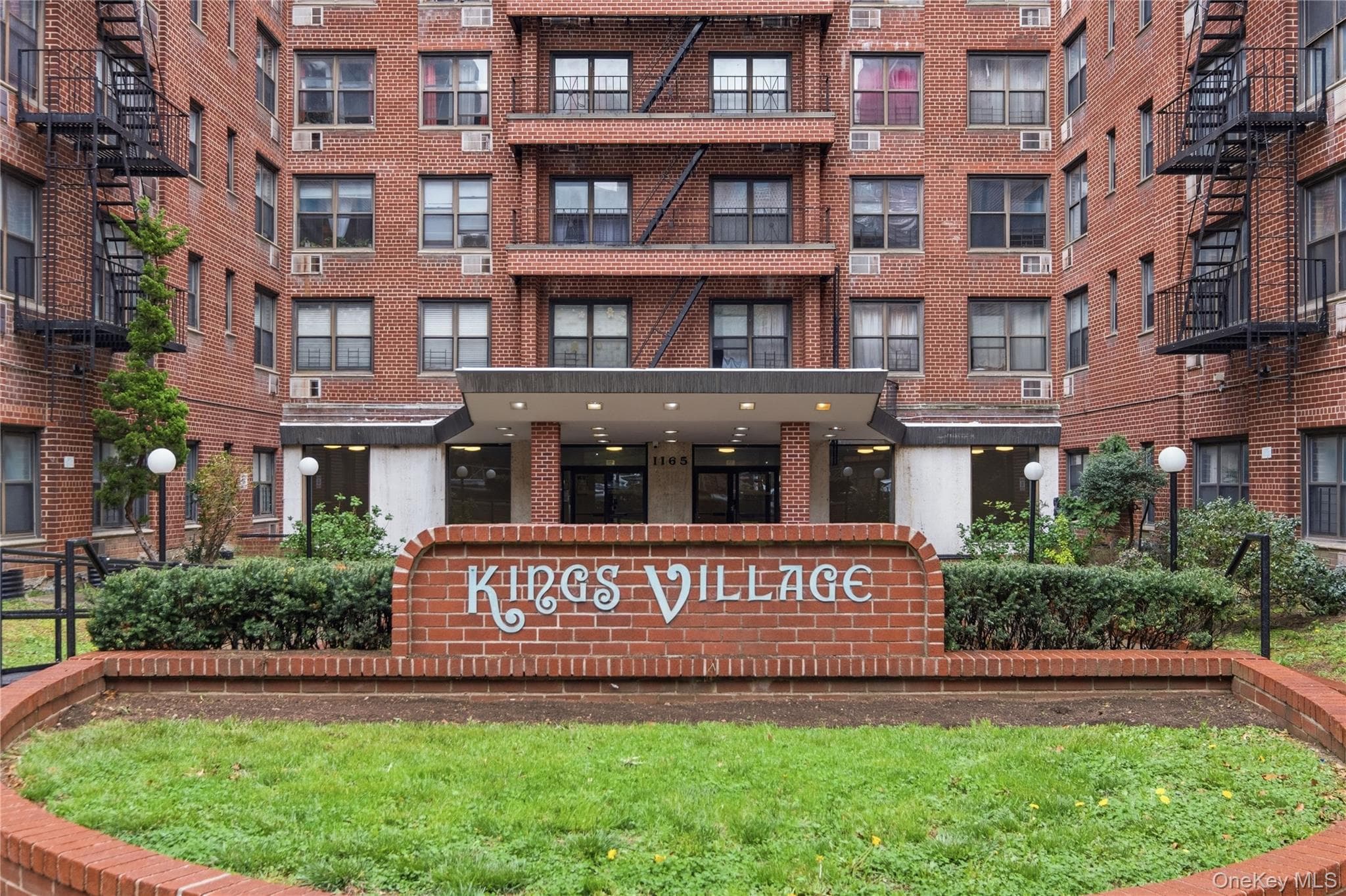 1165 E 54th Street Unit: 4G thumbnail 2