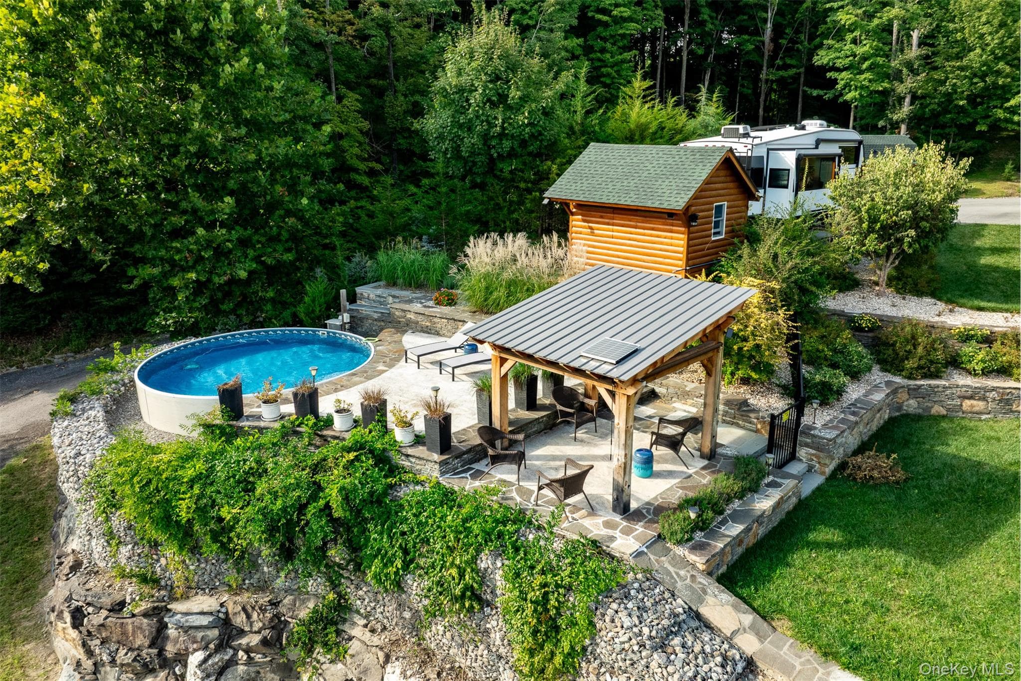 162 Crum Elbow Road thumbnail 38