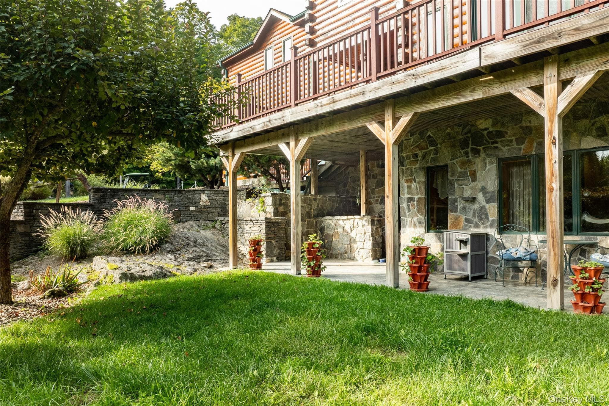 162 Crum Elbow Road thumbnail 43