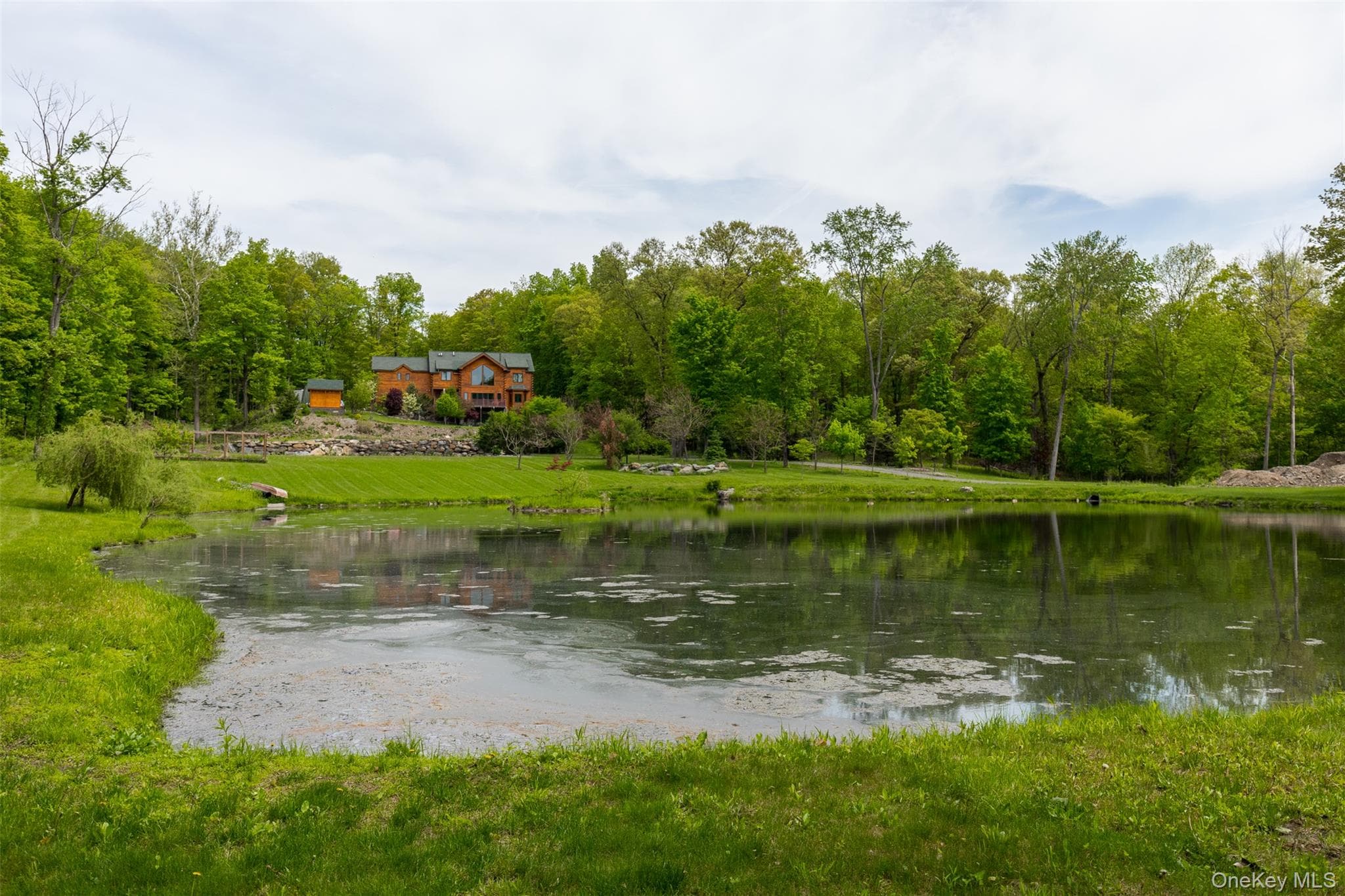 162 Crum Elbow Road thumbnail 39