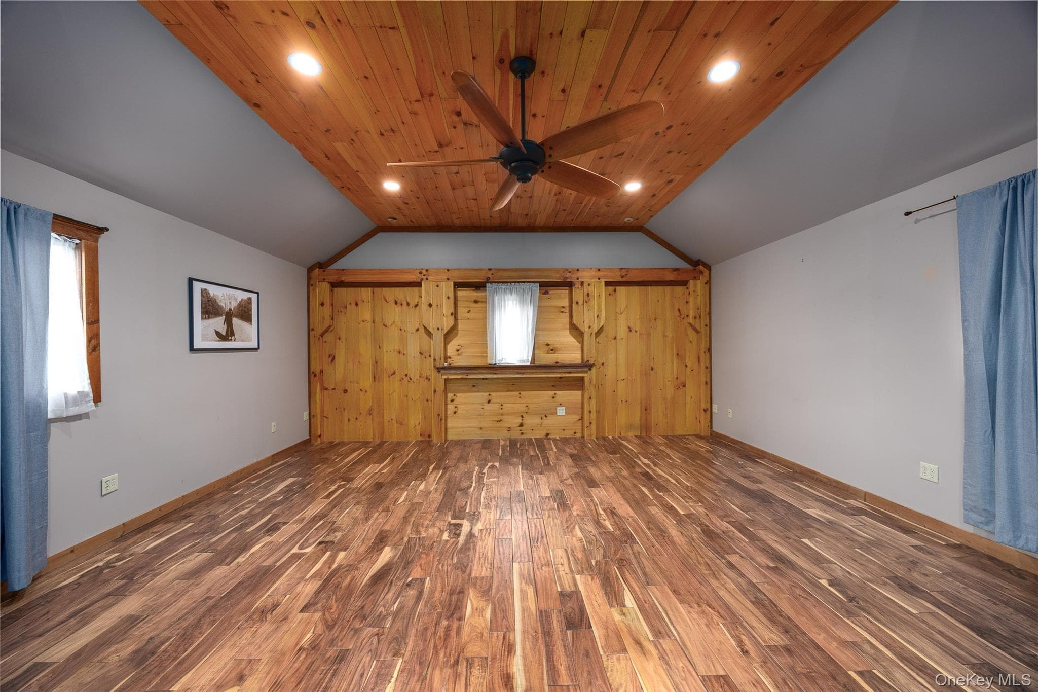 162 Crum Elbow Road thumbnail 16