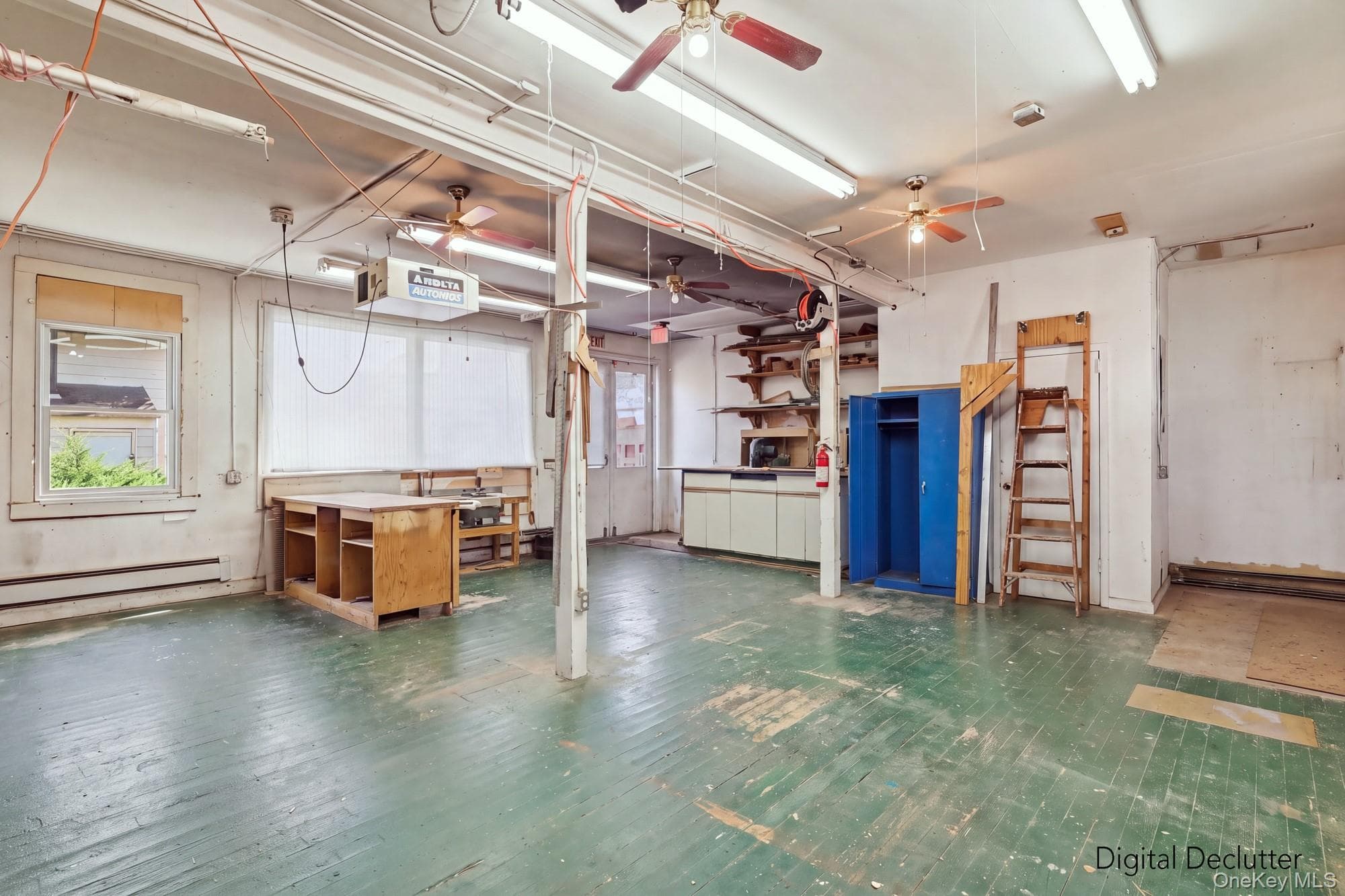 74 W Hoffman Avenue thumbnail 23