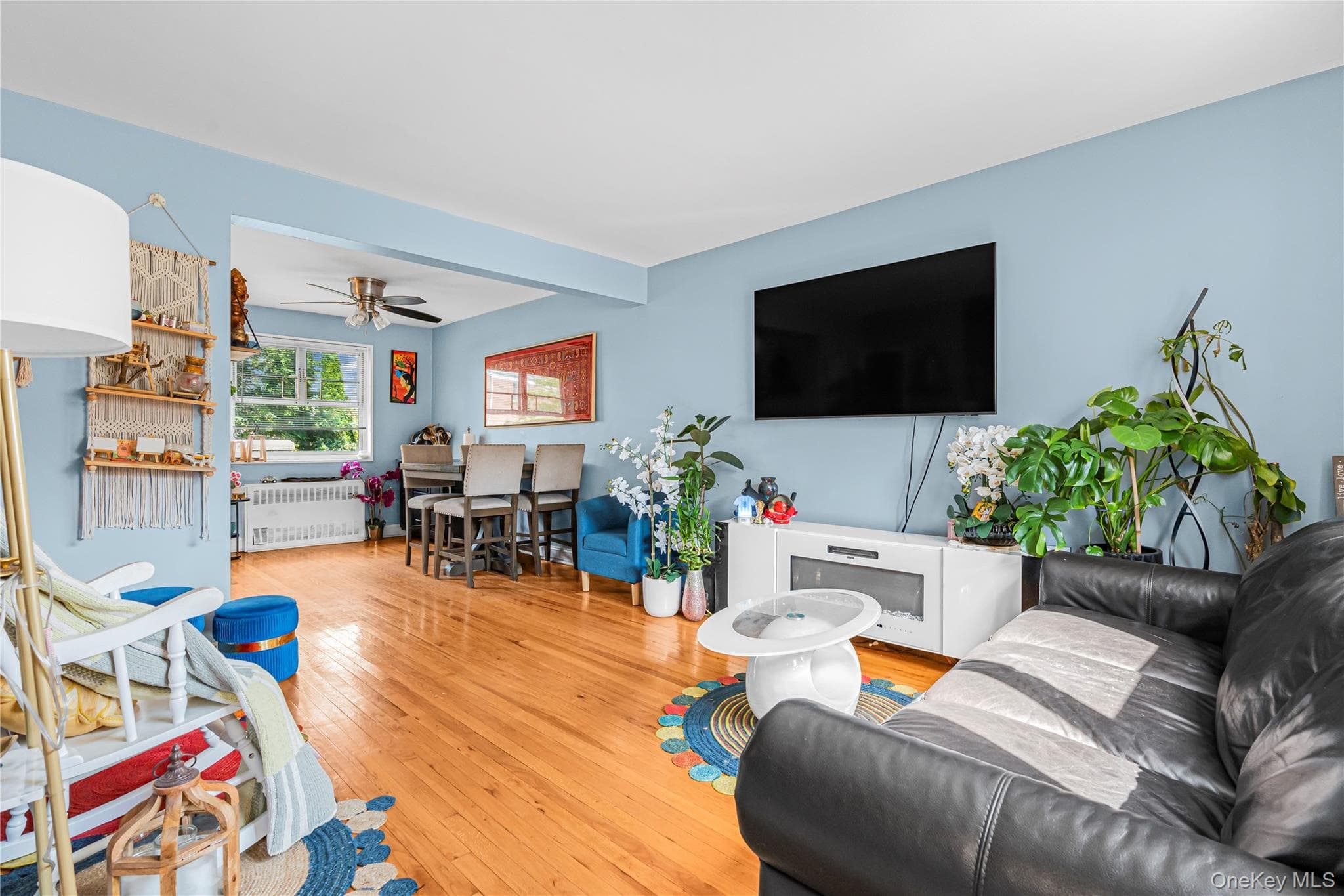 227-07 Hillside Avenue Unit: 516 thumbnail 3