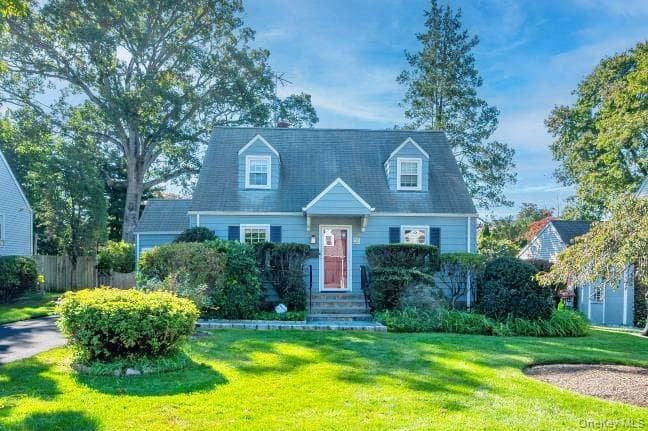 18 Maywood Avenue, Rye Brook
