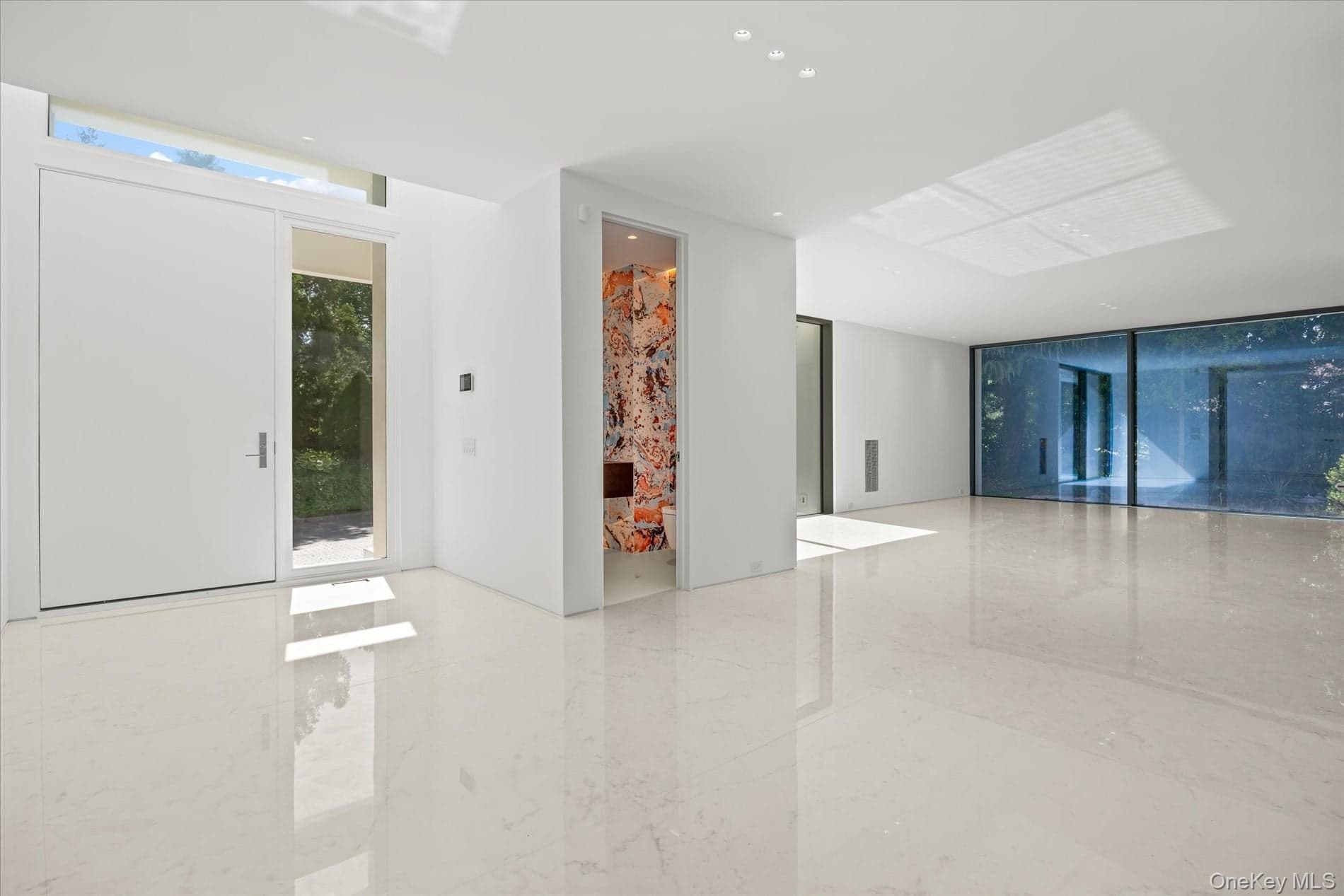 1 Foxwood Road thumbnail 4