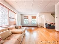 300 W 137th Street Unit: 300D thumbnail 6