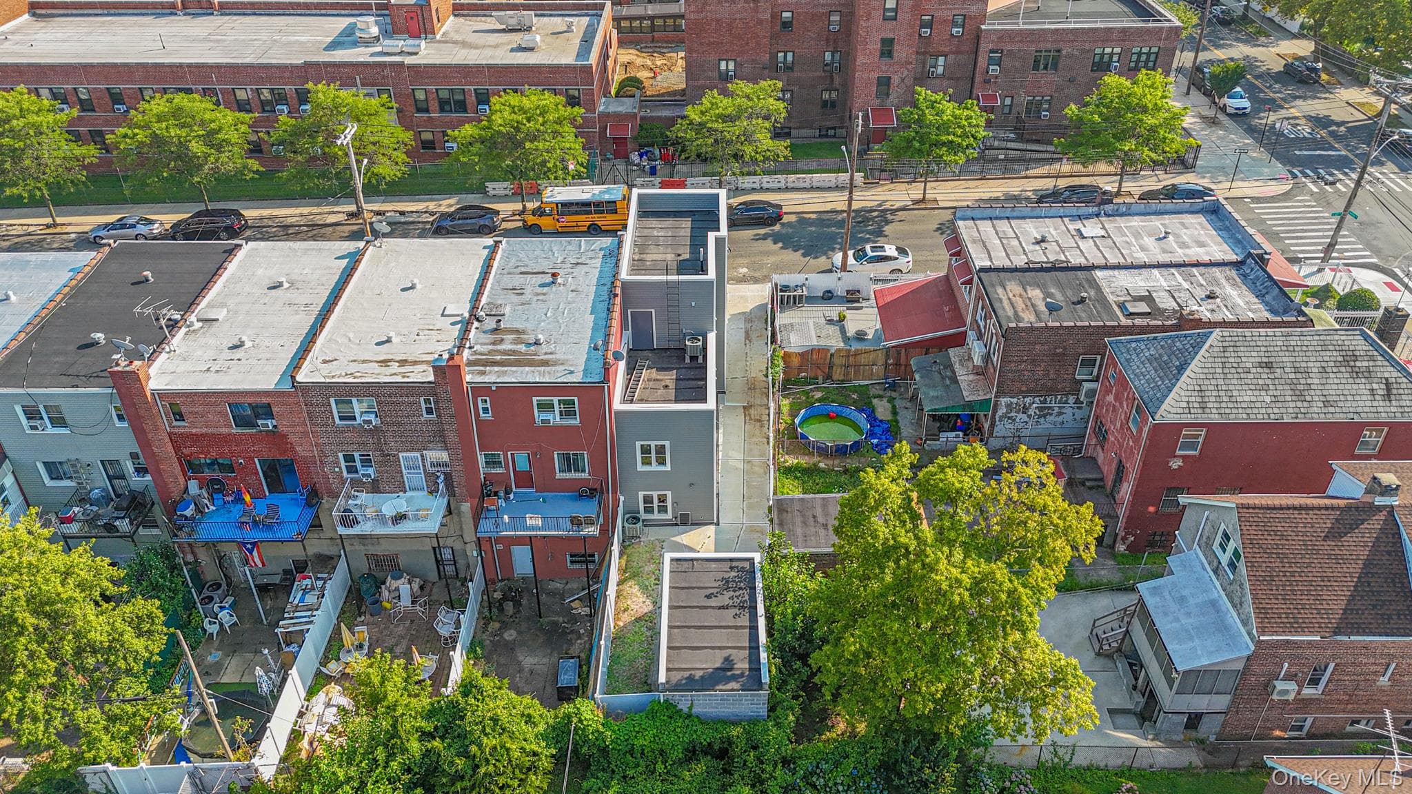 1011 E 221st Street thumbnail 26