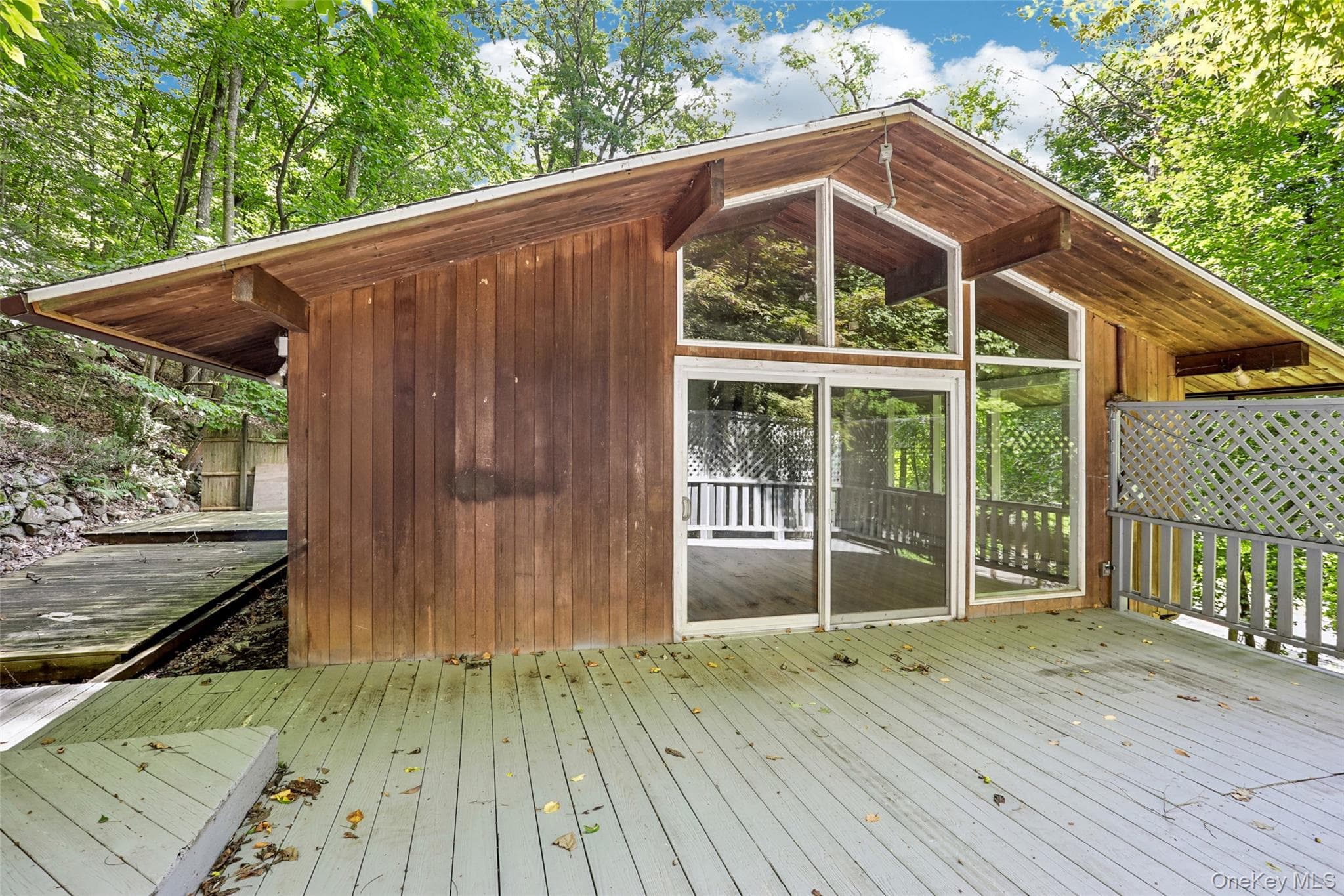 951 Haverstraw Road thumbnail 27