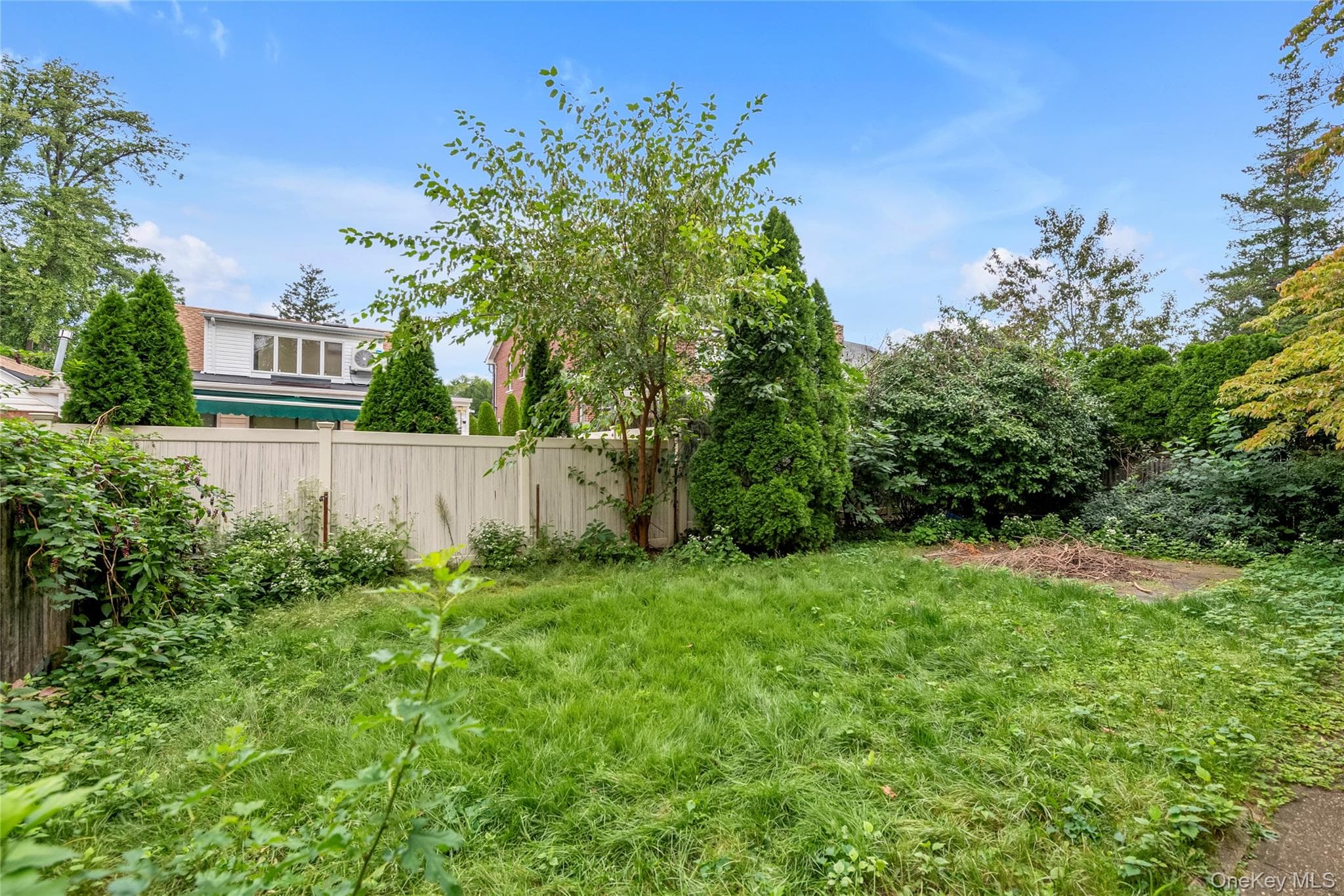 211-11 34th Avenue thumbnail 18