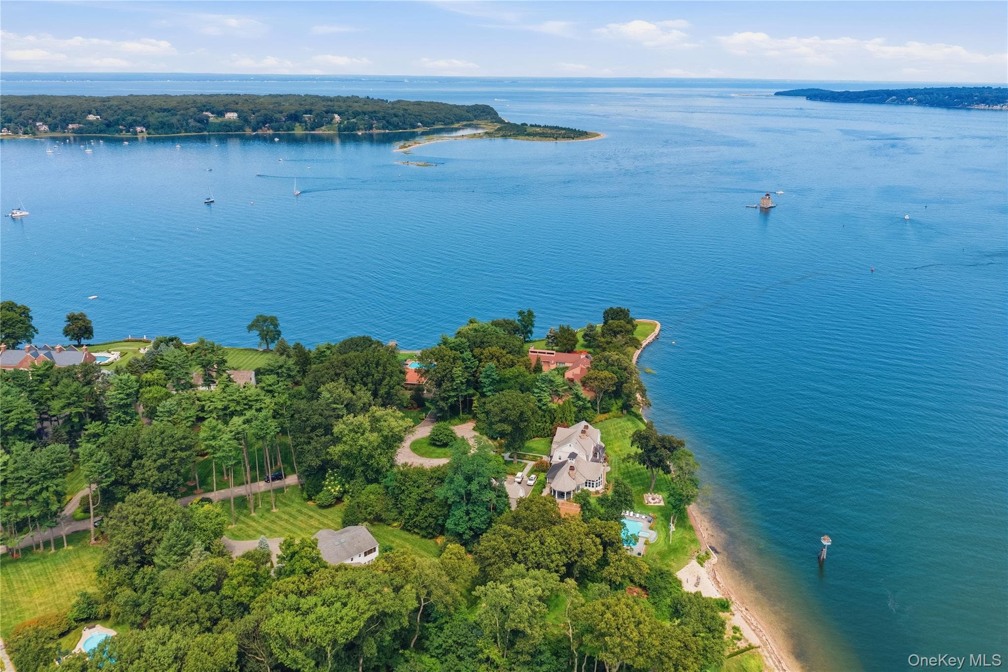 6 Lighthouse Point thumbnail 35