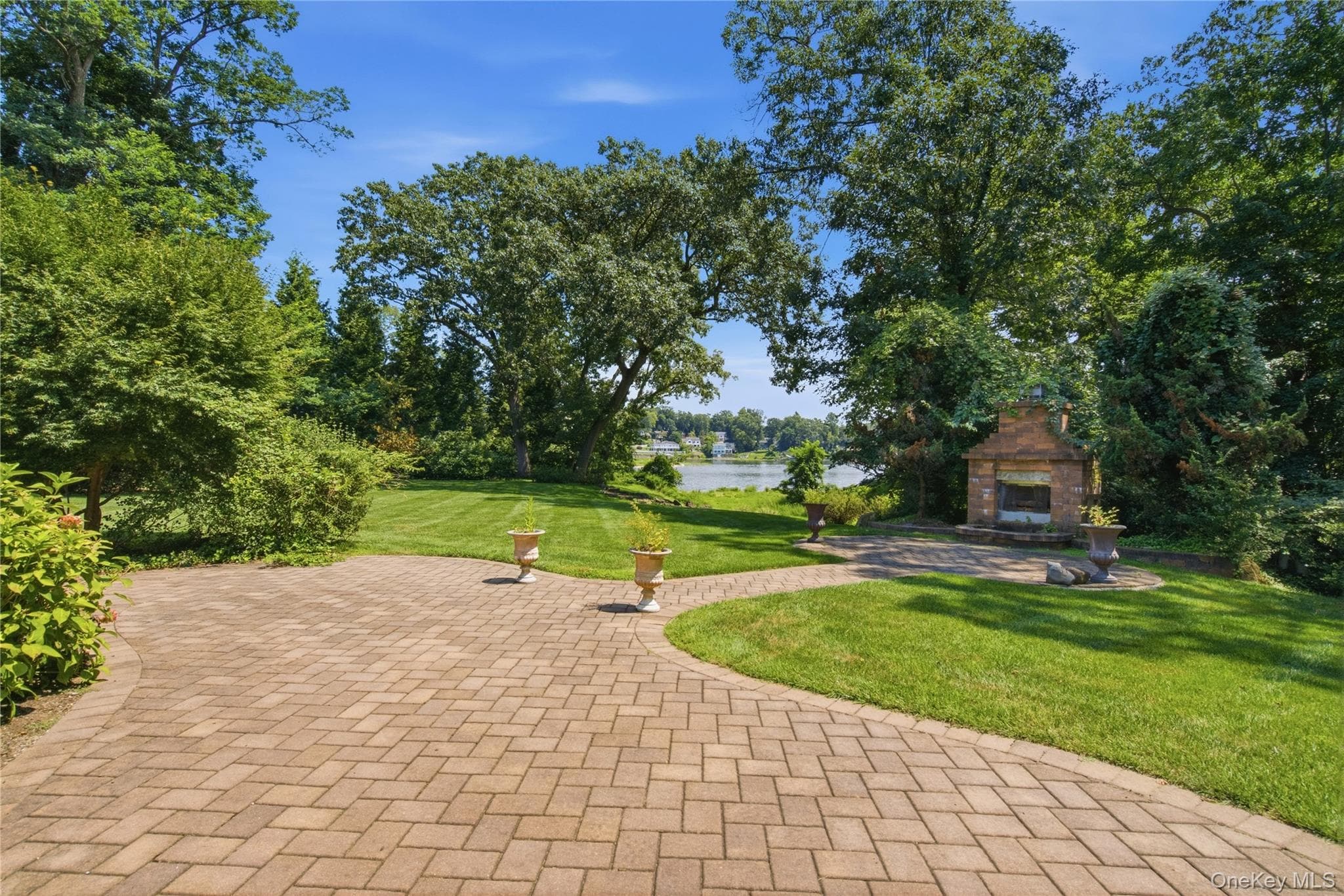 6 Lighthouse Point thumbnail 27