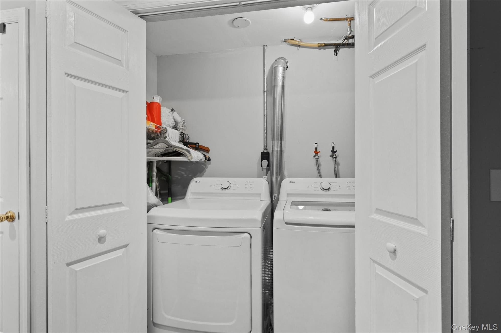 33 Nevins Road thumbnail 25