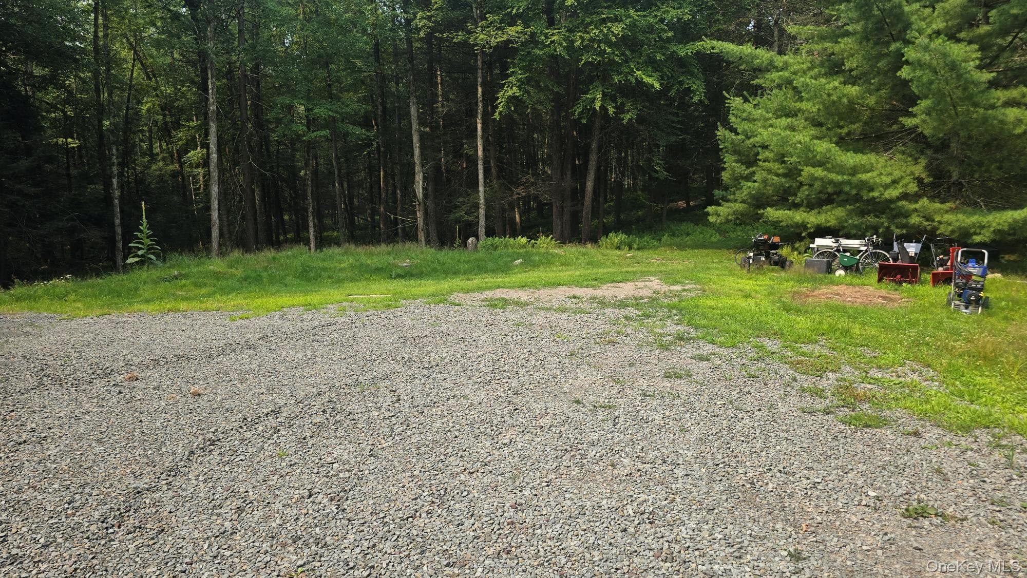 628 Sackett Lake Road thumbnail 11