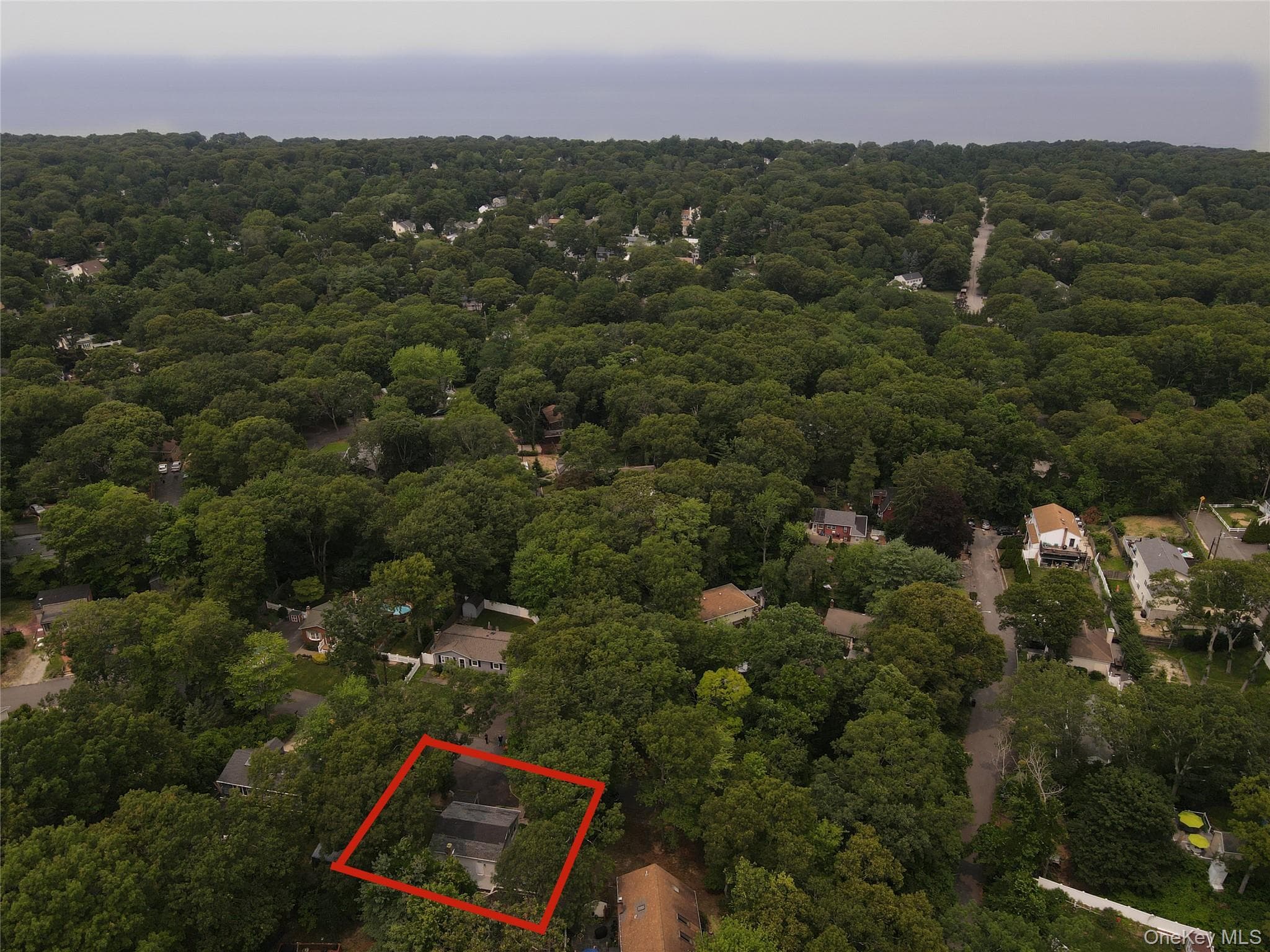 6 Southold Road thumbnail 38