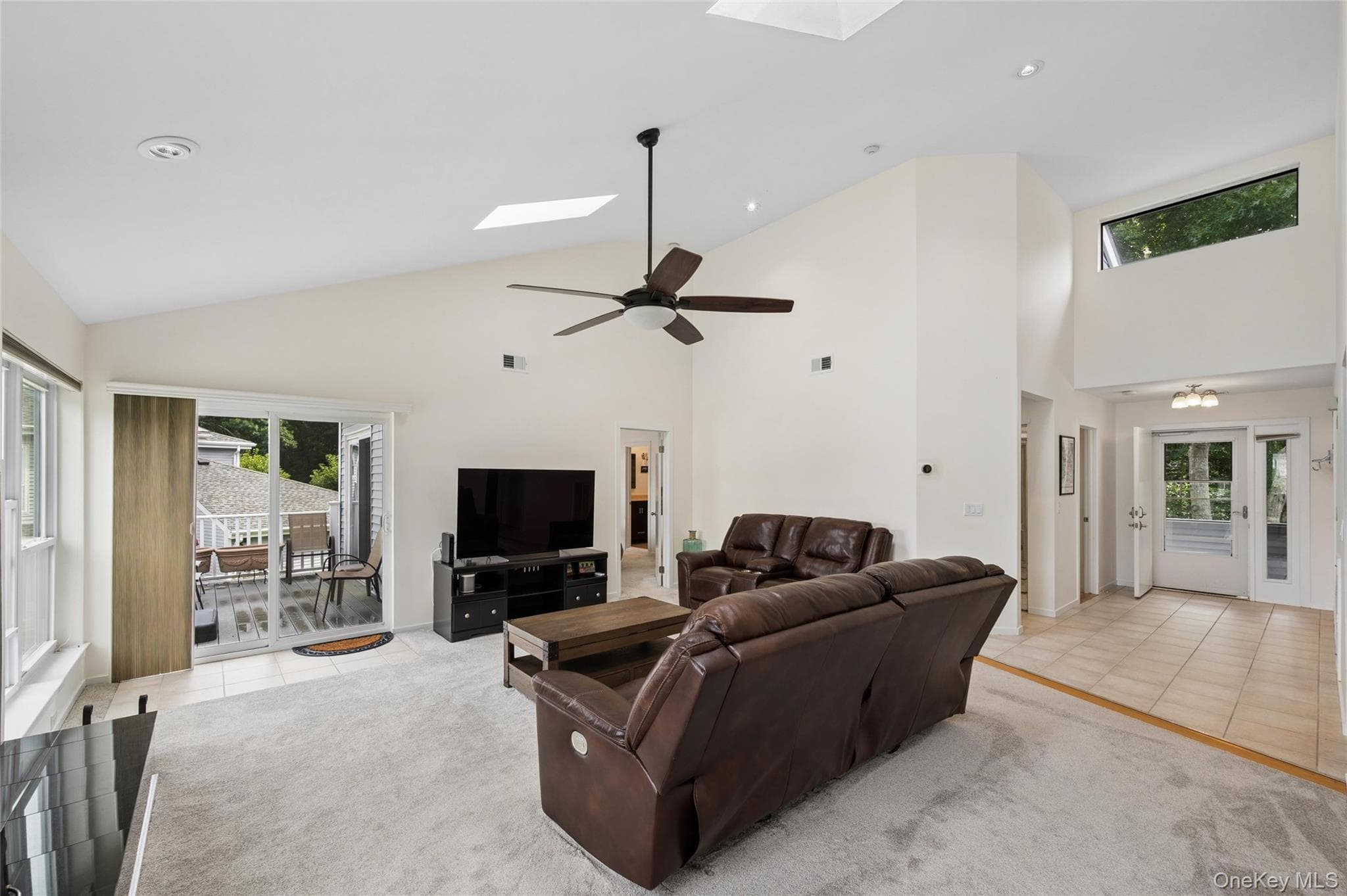 90 Hampton Vista Drive thumbnail 9