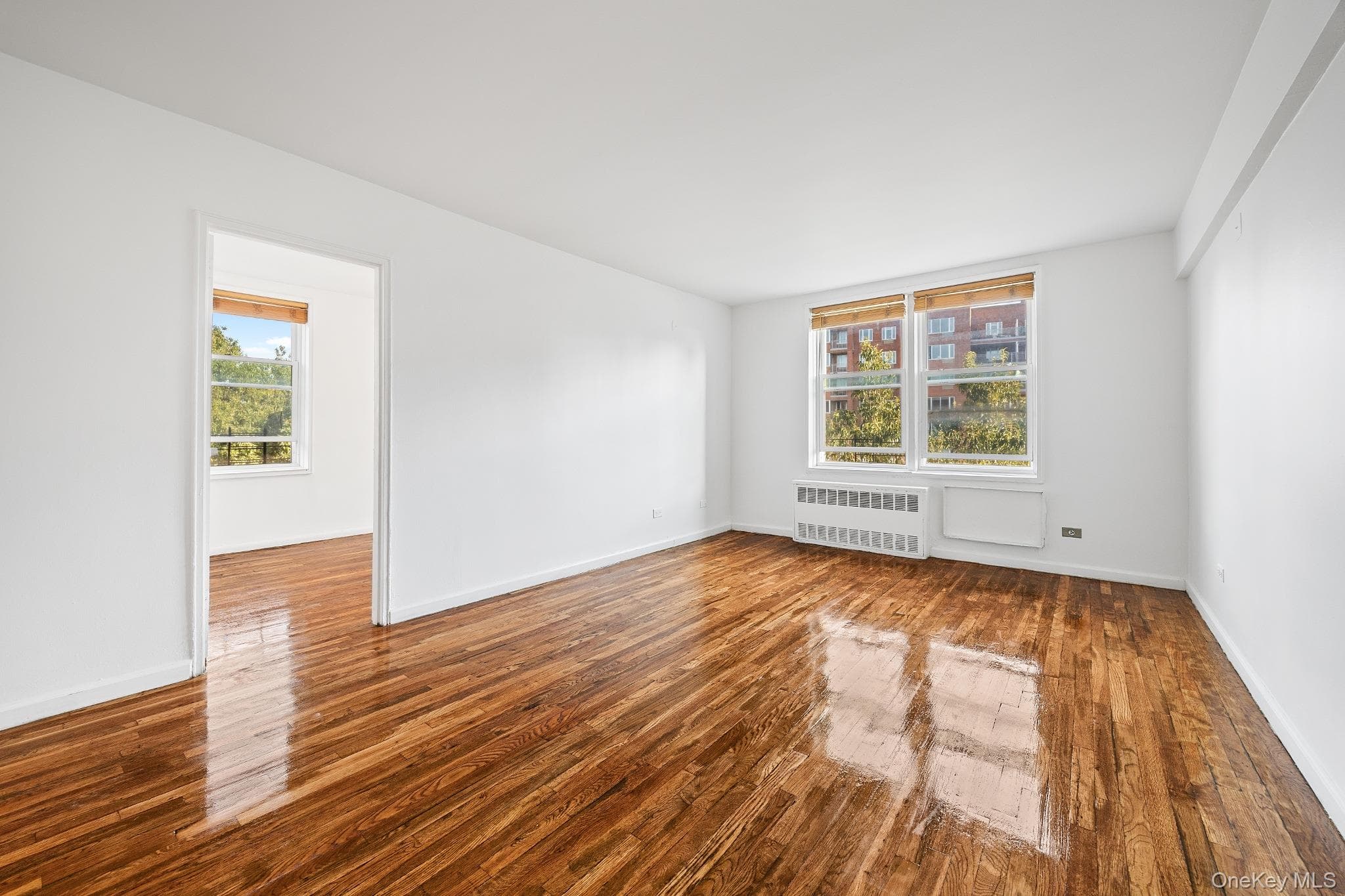 63-11 Queens Boulevard Unit: D3 thumbnail 3