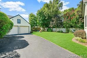 510 Secatogue Avenue thumbnail 3