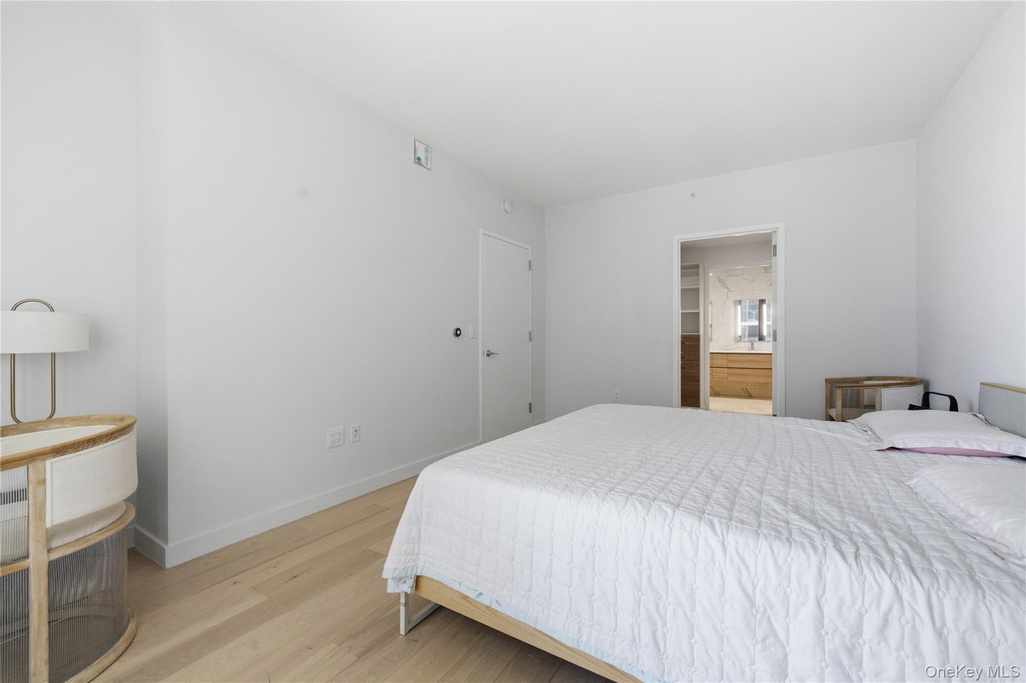 131-01 40th Road Unit: 11A thumbnail 4
