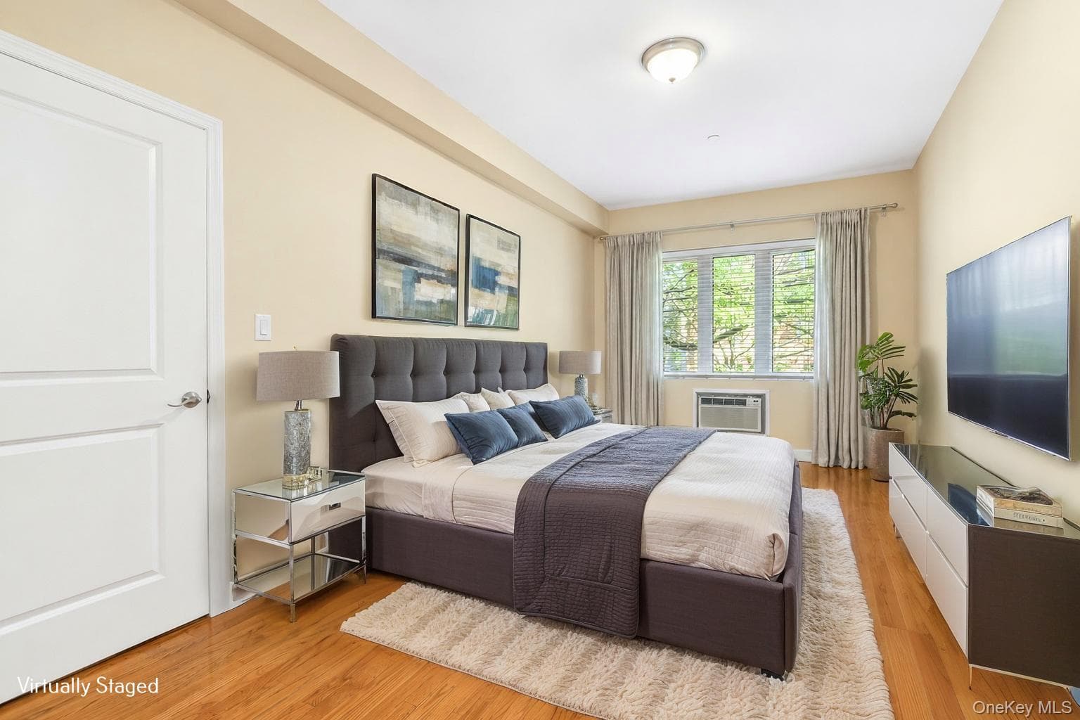1530 E 15th Street Unit: 2A thumbnail 3