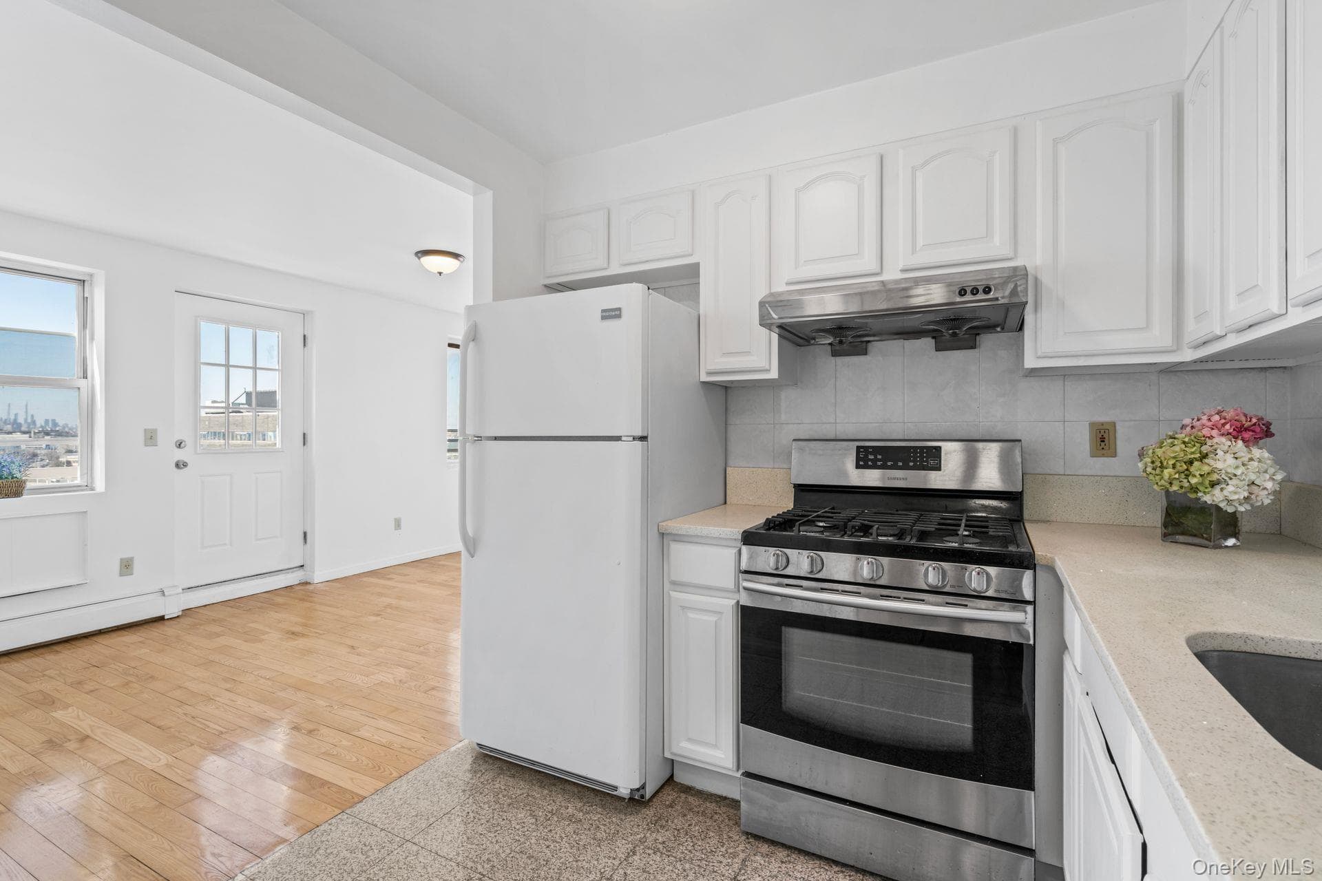 13616 31st Road Unit: 8B thumbnail 3