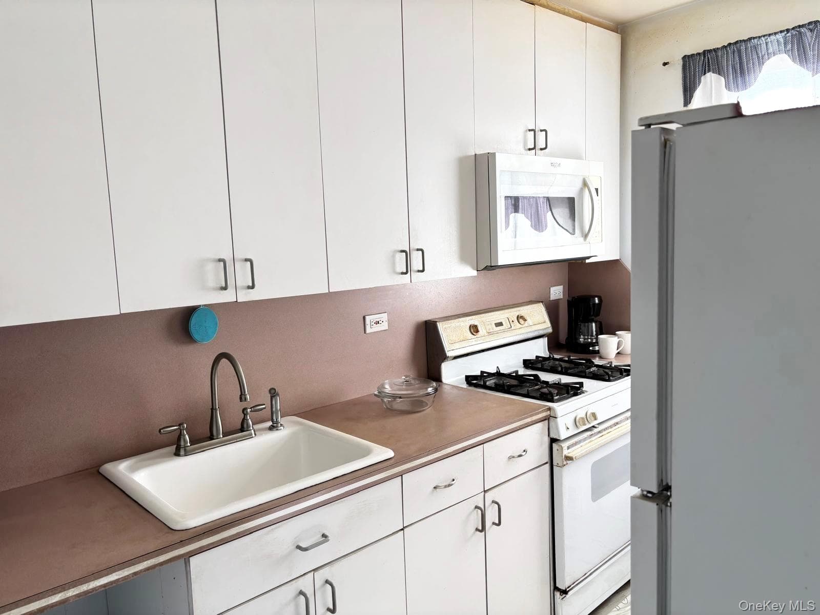 87-19 204th Street Unit: A68 thumbnail 16