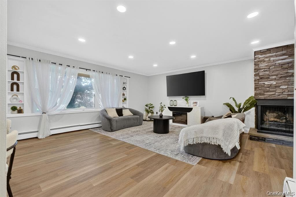 1 Merrywood Road thumbnail 12