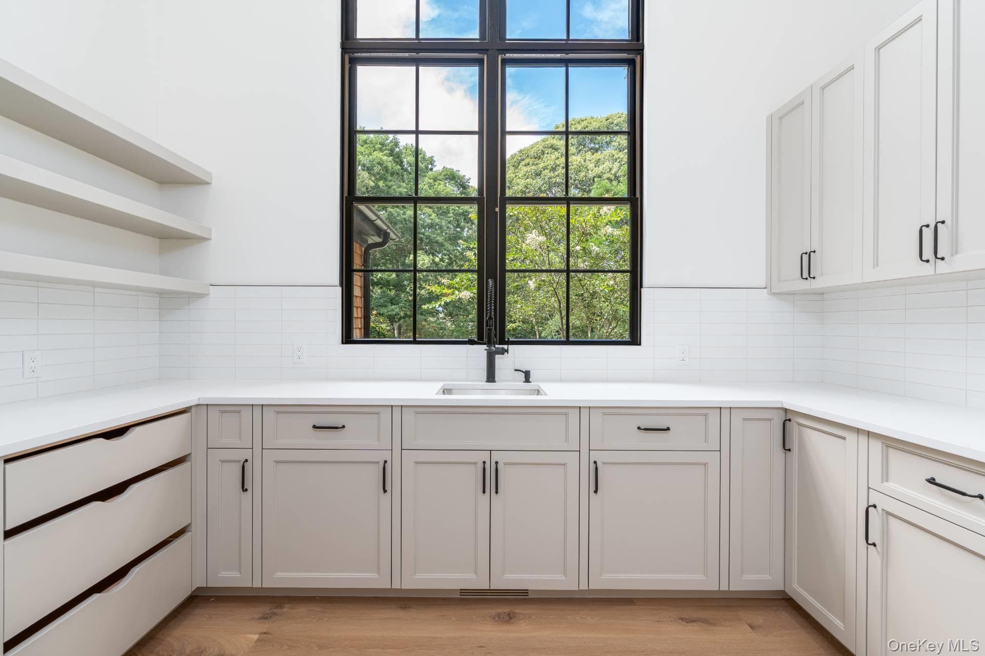 169 N Ferry Road thumbnail 17