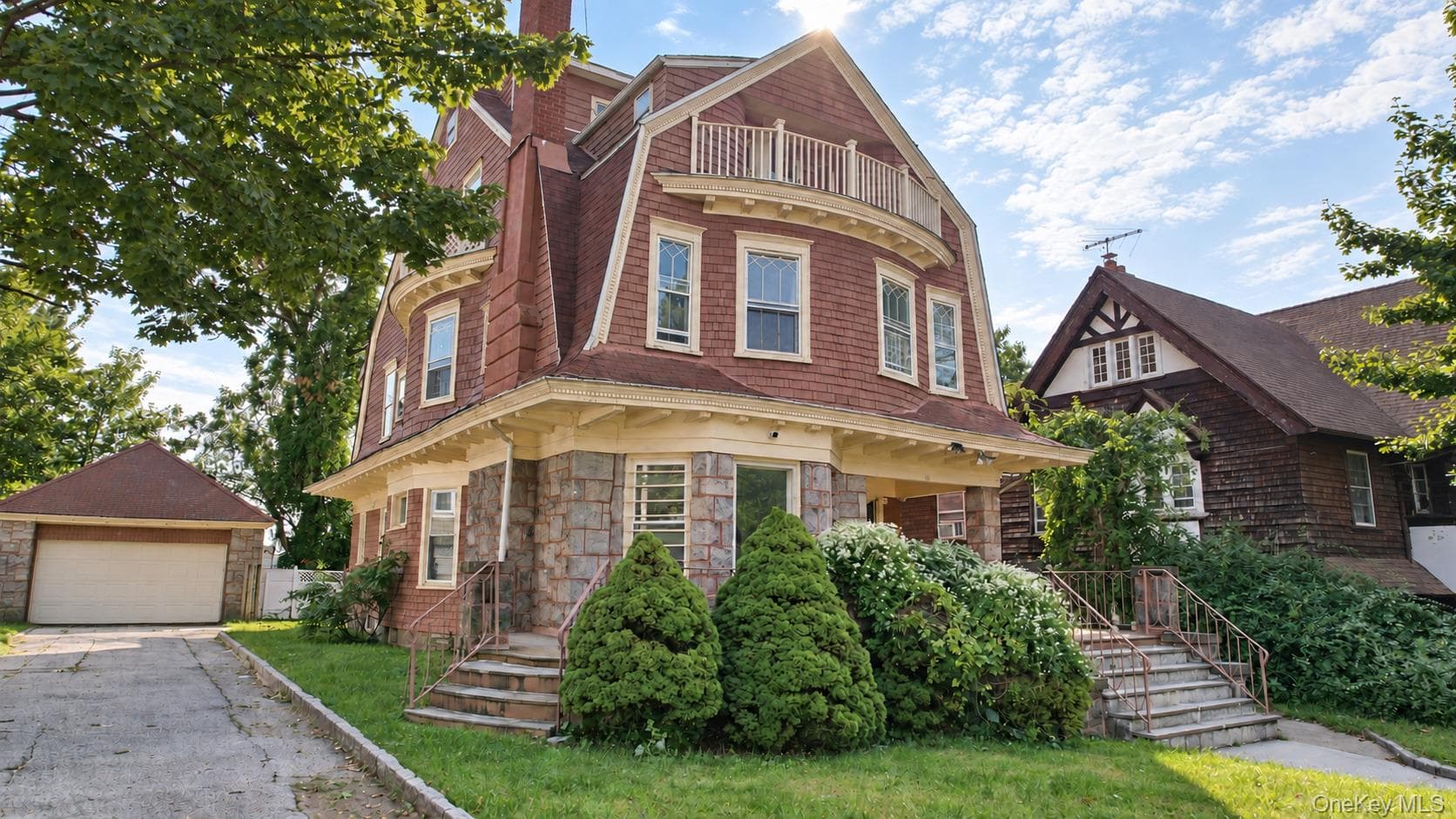 10 Delavan Terrace thumbnail 3