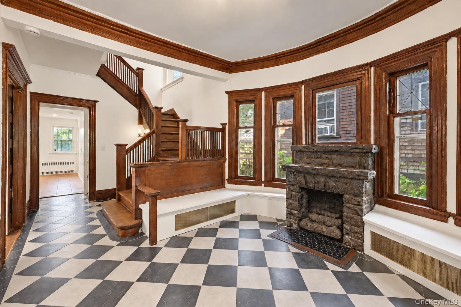 10 Delavan Terrace thumbnail 5