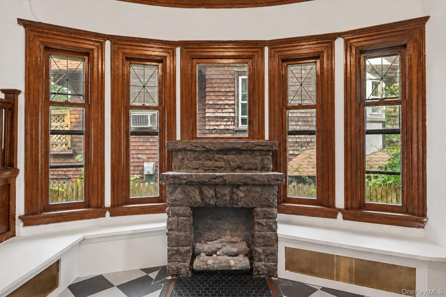 10 Delavan Terrace thumbnail 7