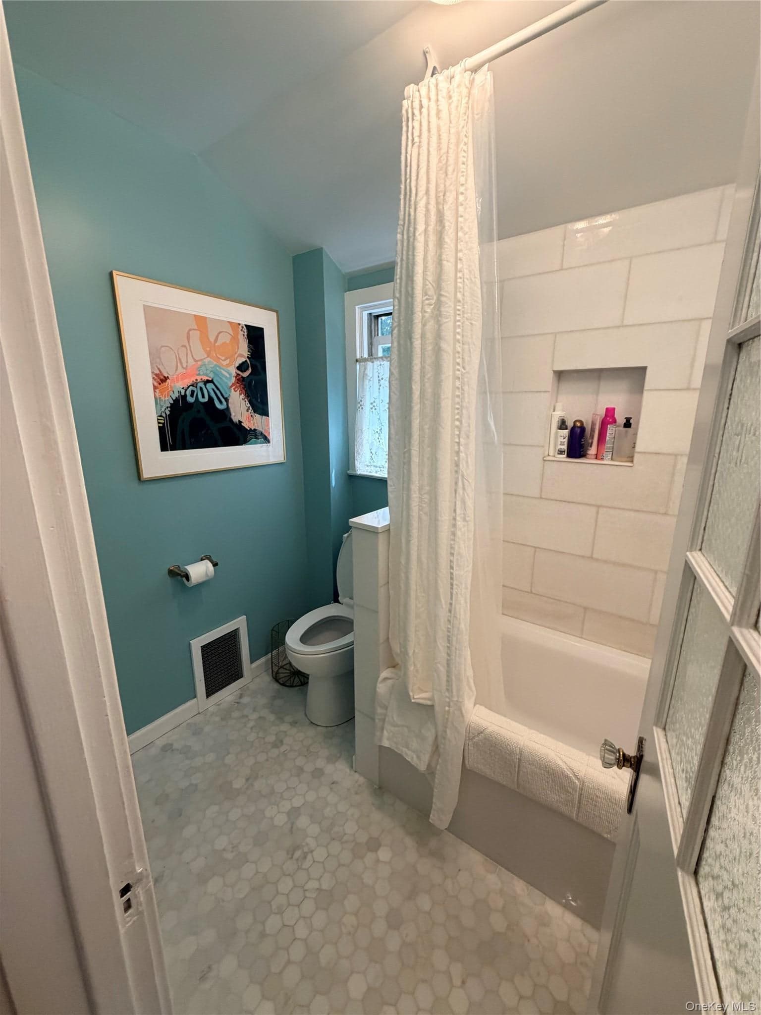 20 Bush Avenue thumbnail 16