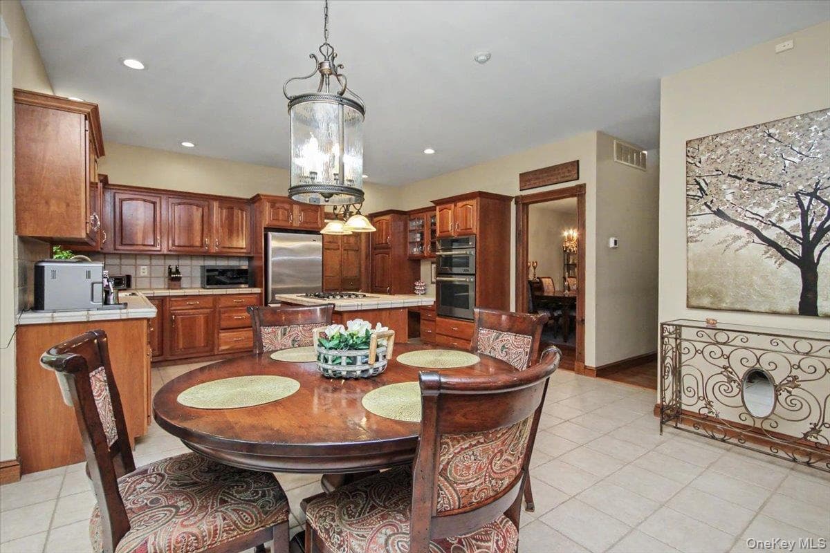 84 Harden Drive thumbnail 16