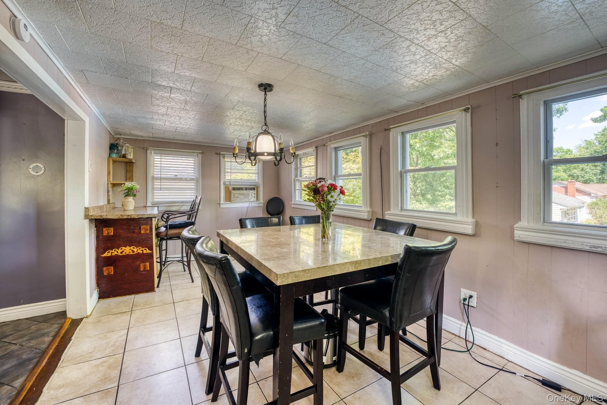 64 Crestwood Boulevard thumbnail 12