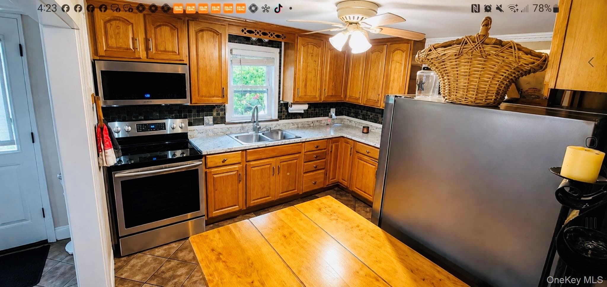 64 Crestwood Boulevard thumbnail 8