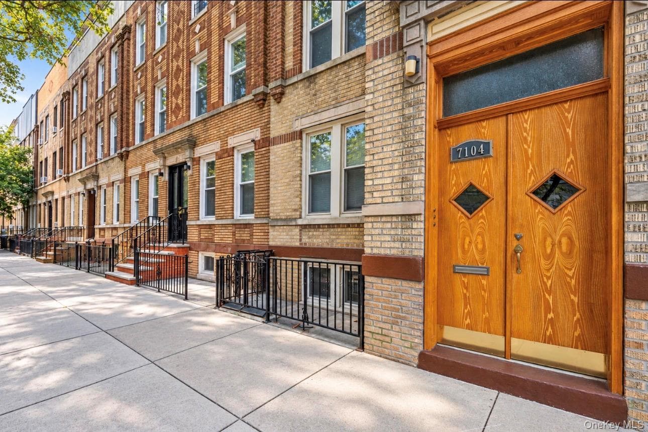 7104 67th Place, Ridgewood
