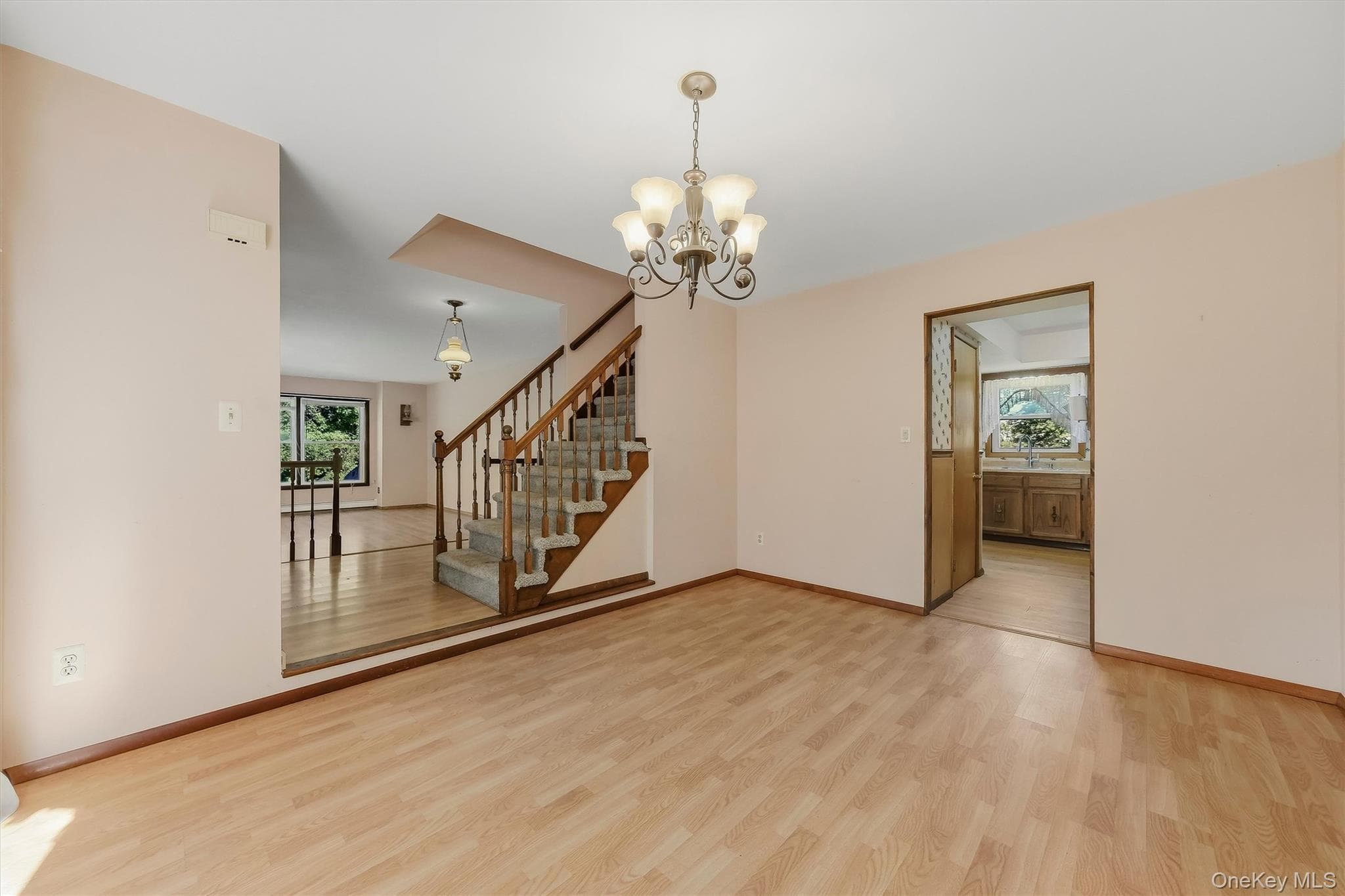 173 Hasbrouck Road thumbnail 13
