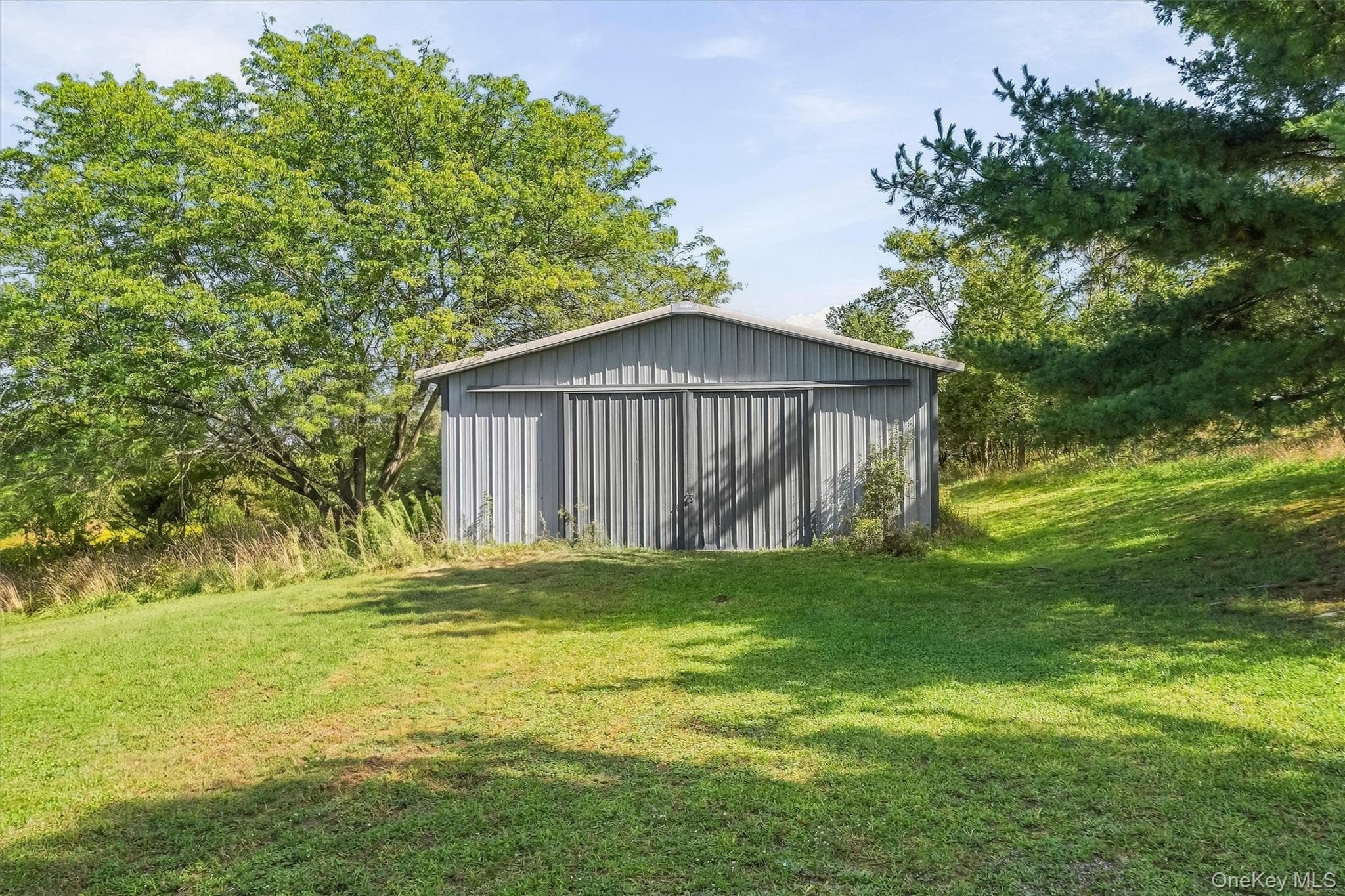 173 Hasbrouck Road thumbnail 43