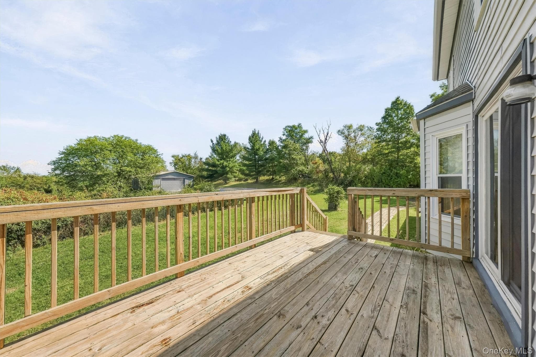 173 Hasbrouck Road thumbnail 38
