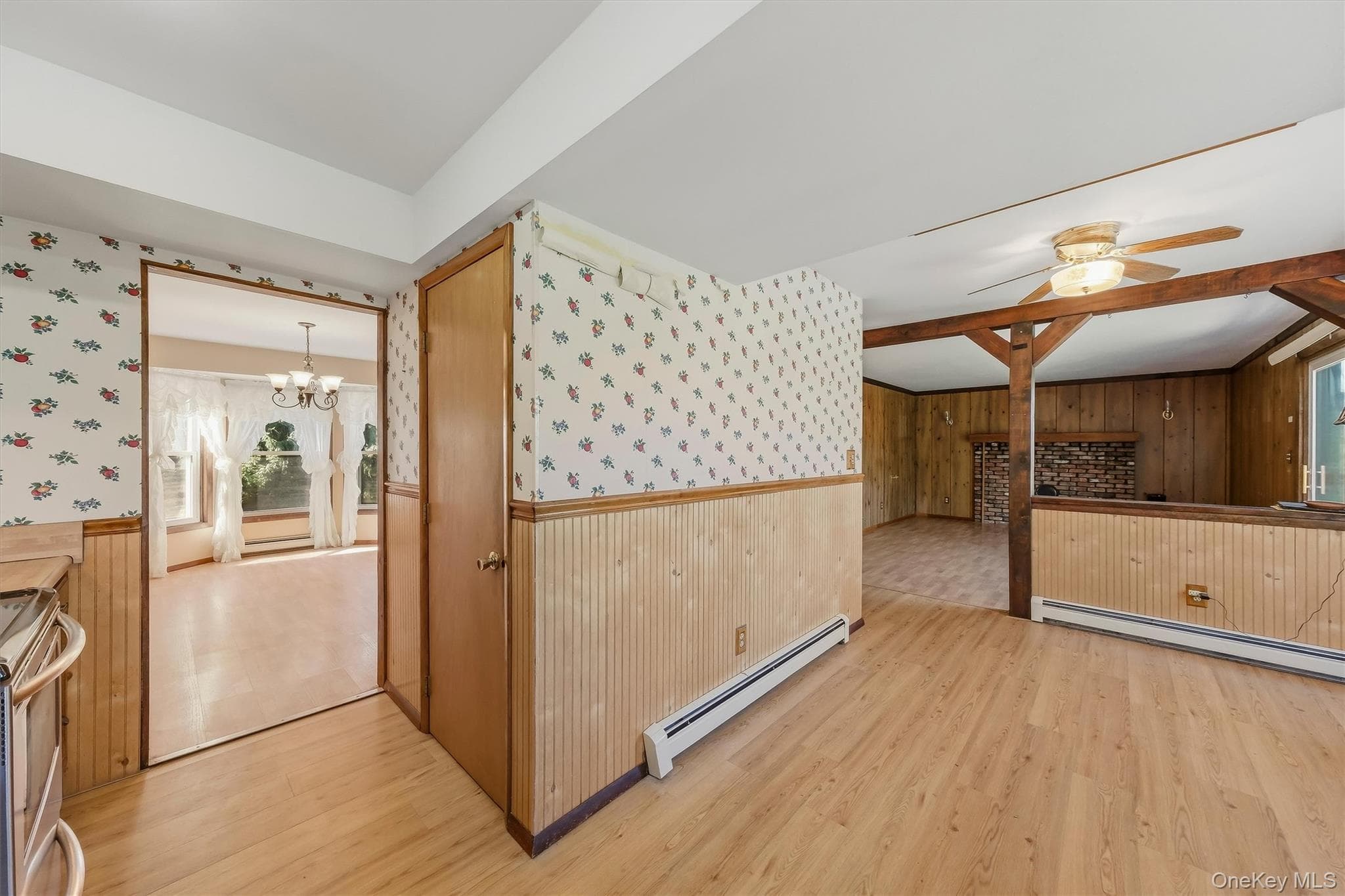 173 Hasbrouck Road thumbnail 19