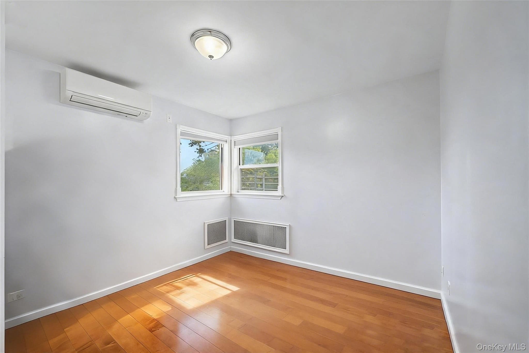 14004 Quince Avenue thumbnail 8