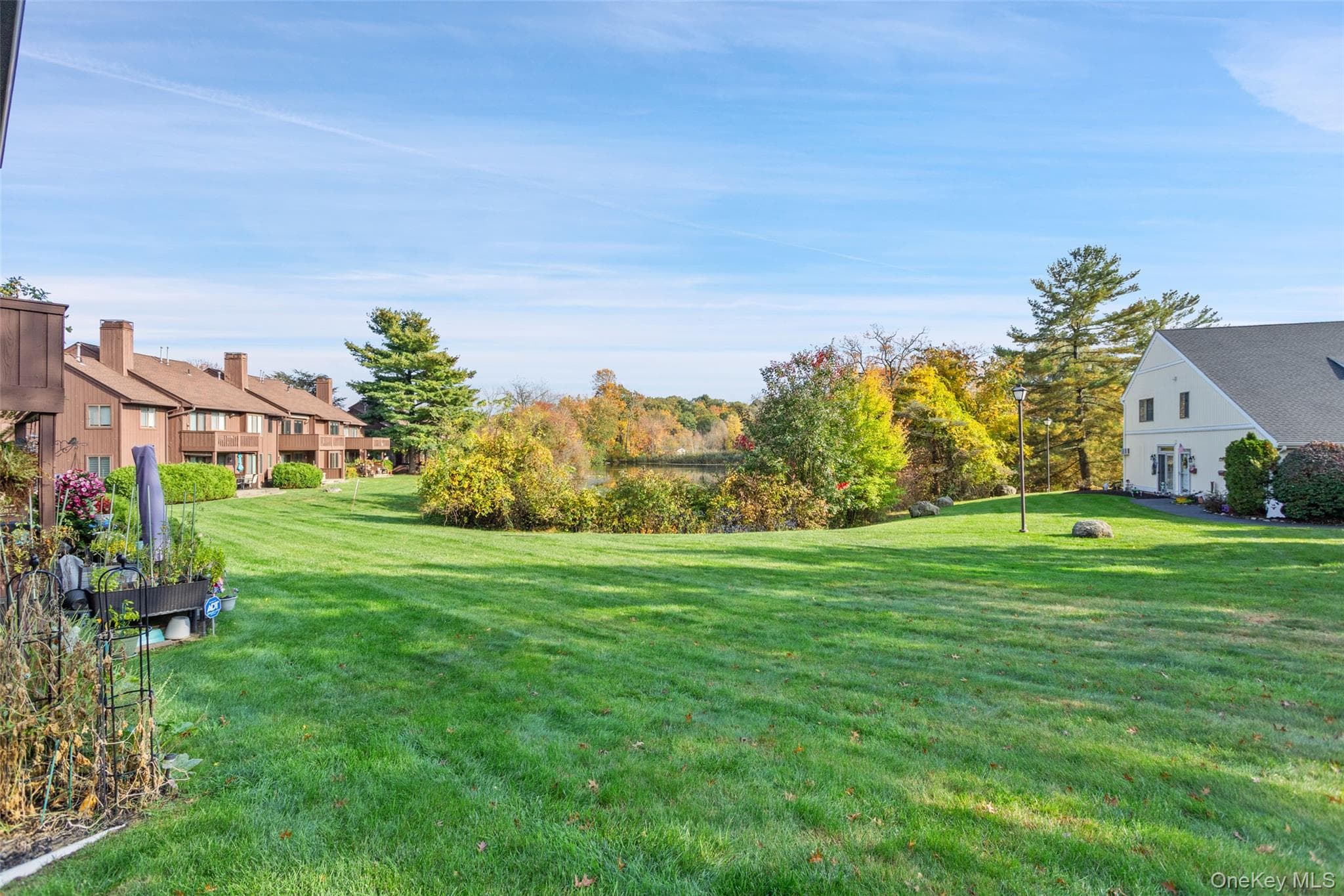 241 Old Farm Lane thumbnail 26