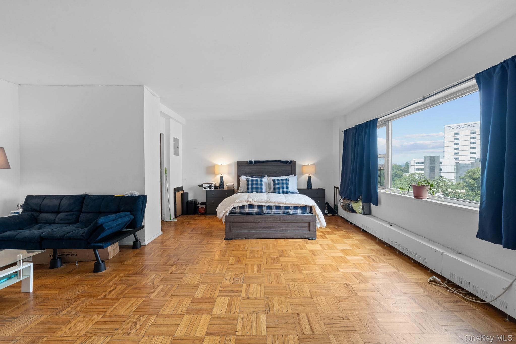 4 Fordham Hill Oval Unit: 9E, Bronx